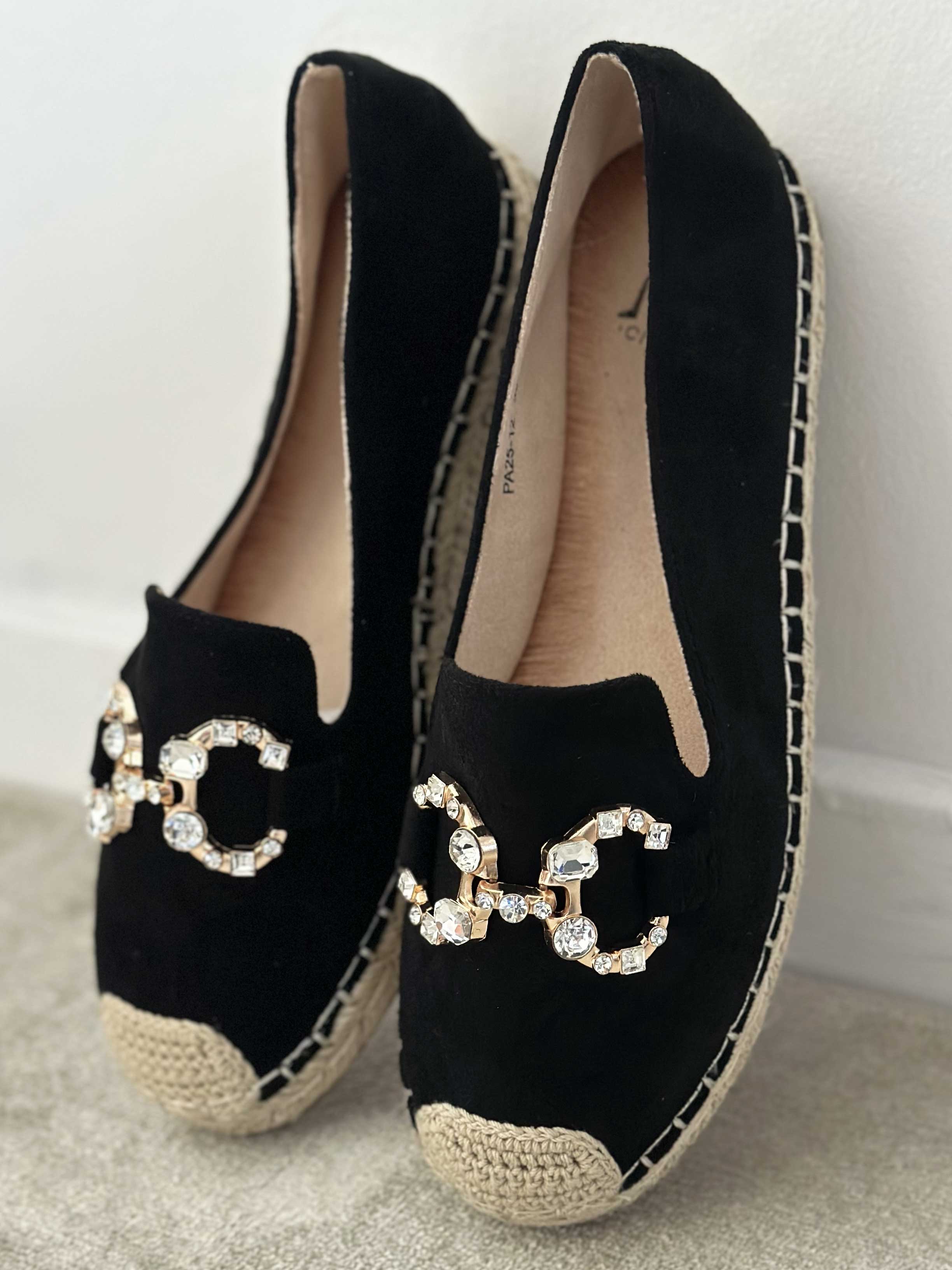 Melinda - Espadrillos med spænde pyntet med similisten