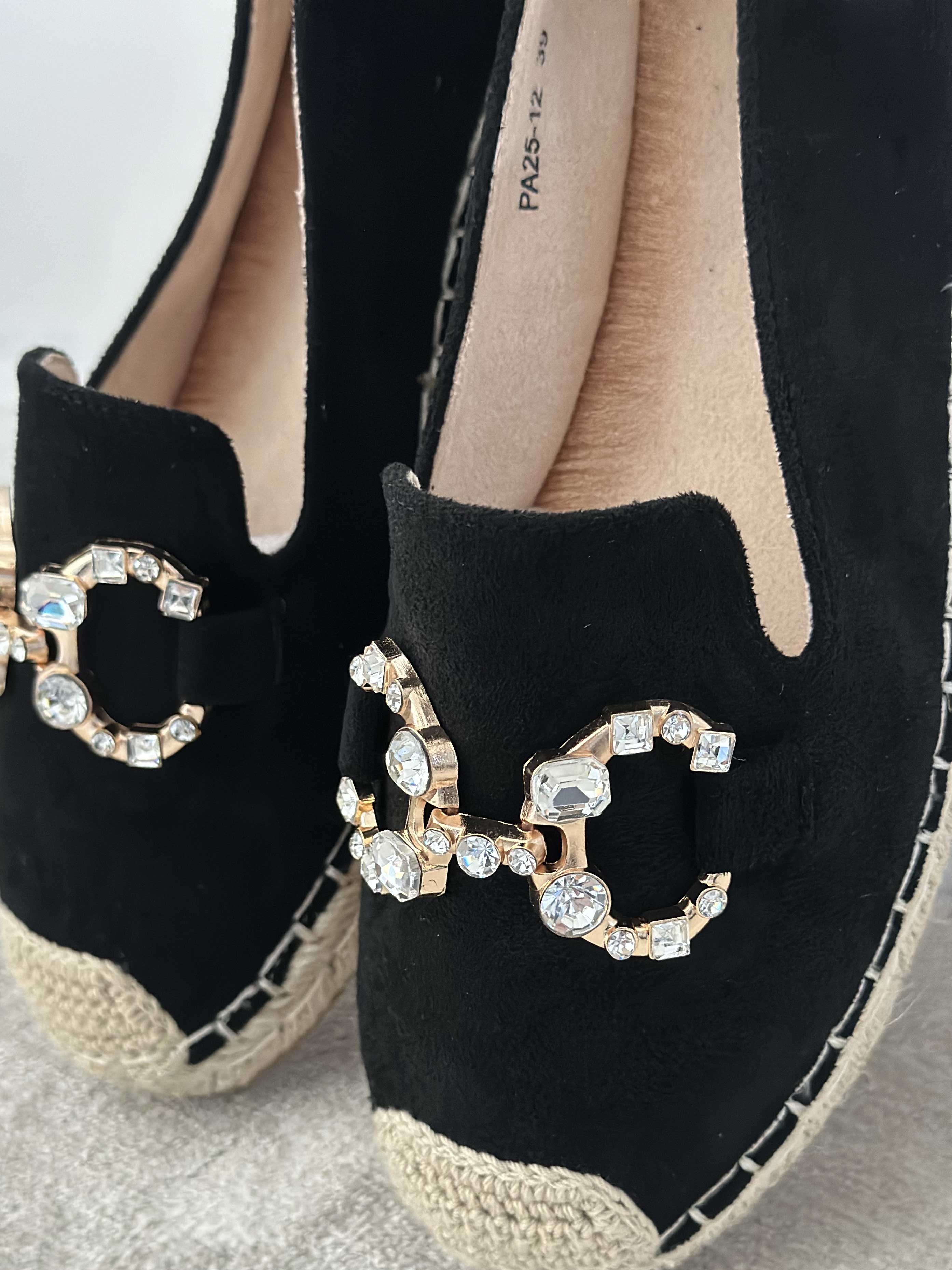 Melinda - Espadrillos med spænde pyntet med similisten