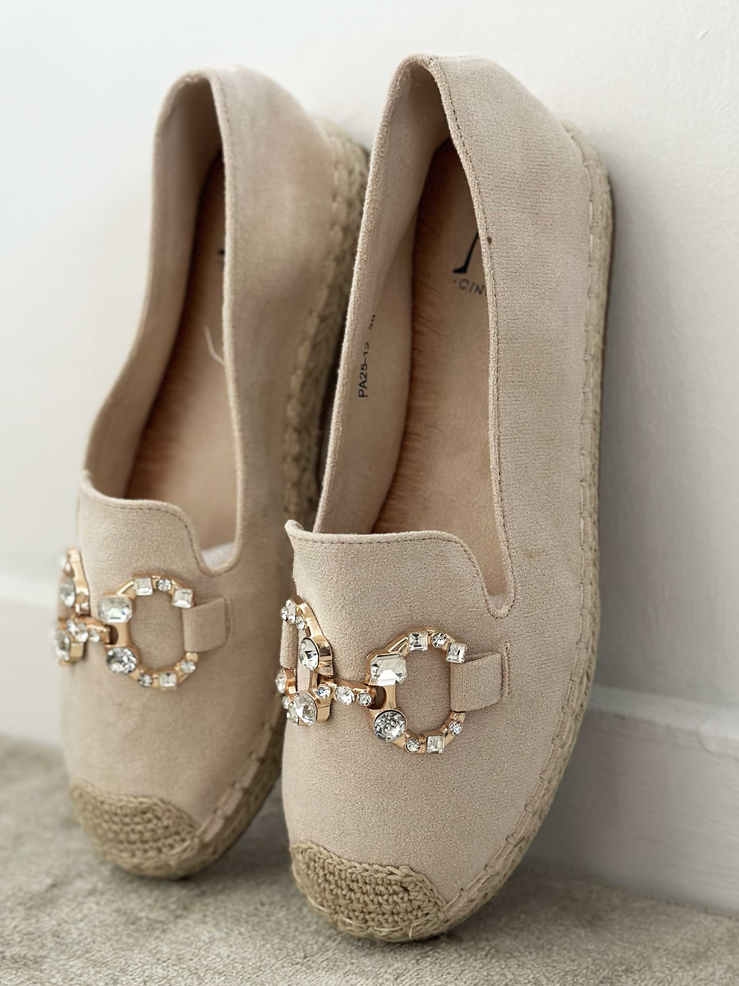 Melinda - Espadrillos med spænde pyntet med similisten