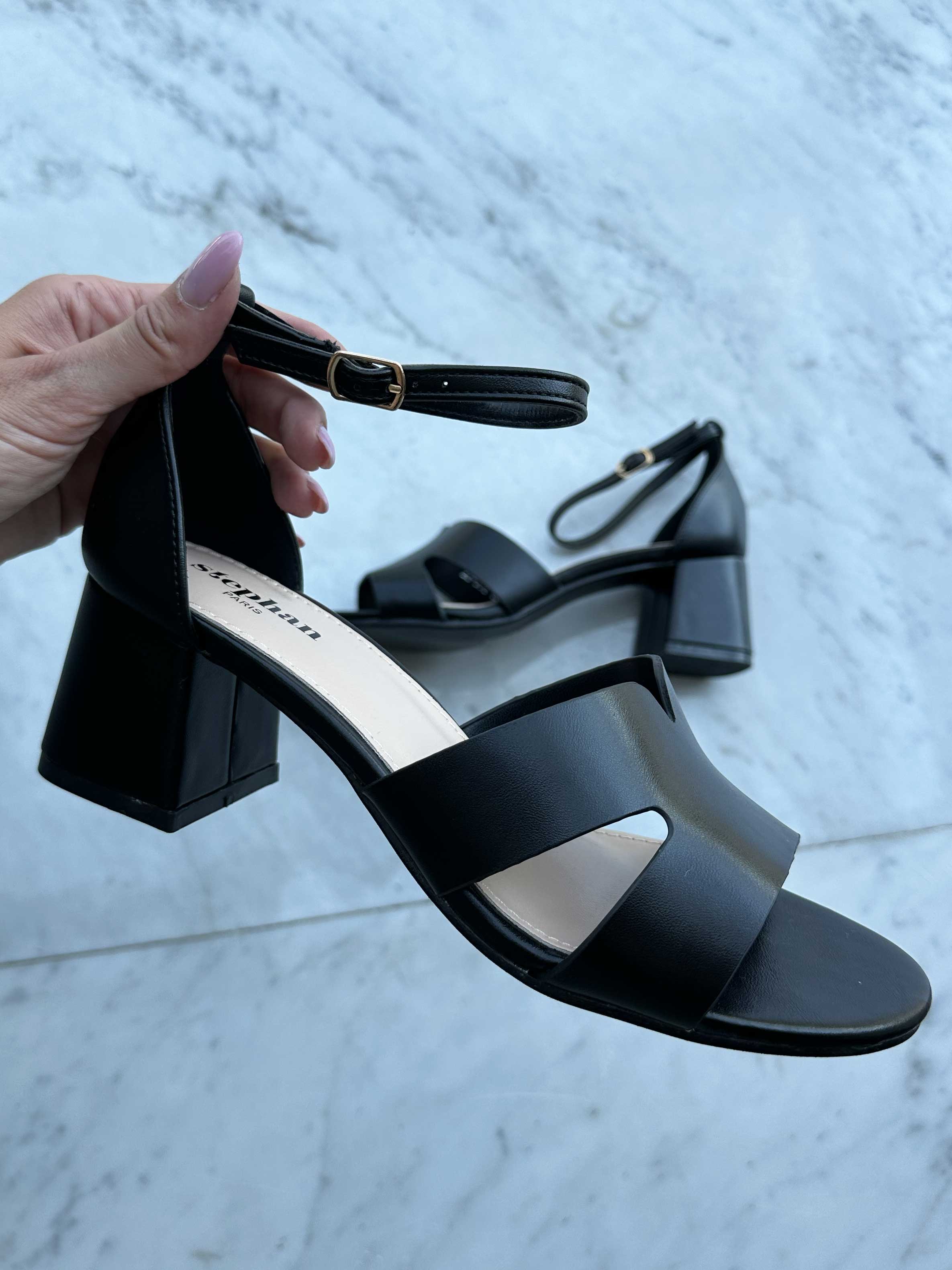 Eleonora - Sød sandal med lille hæl