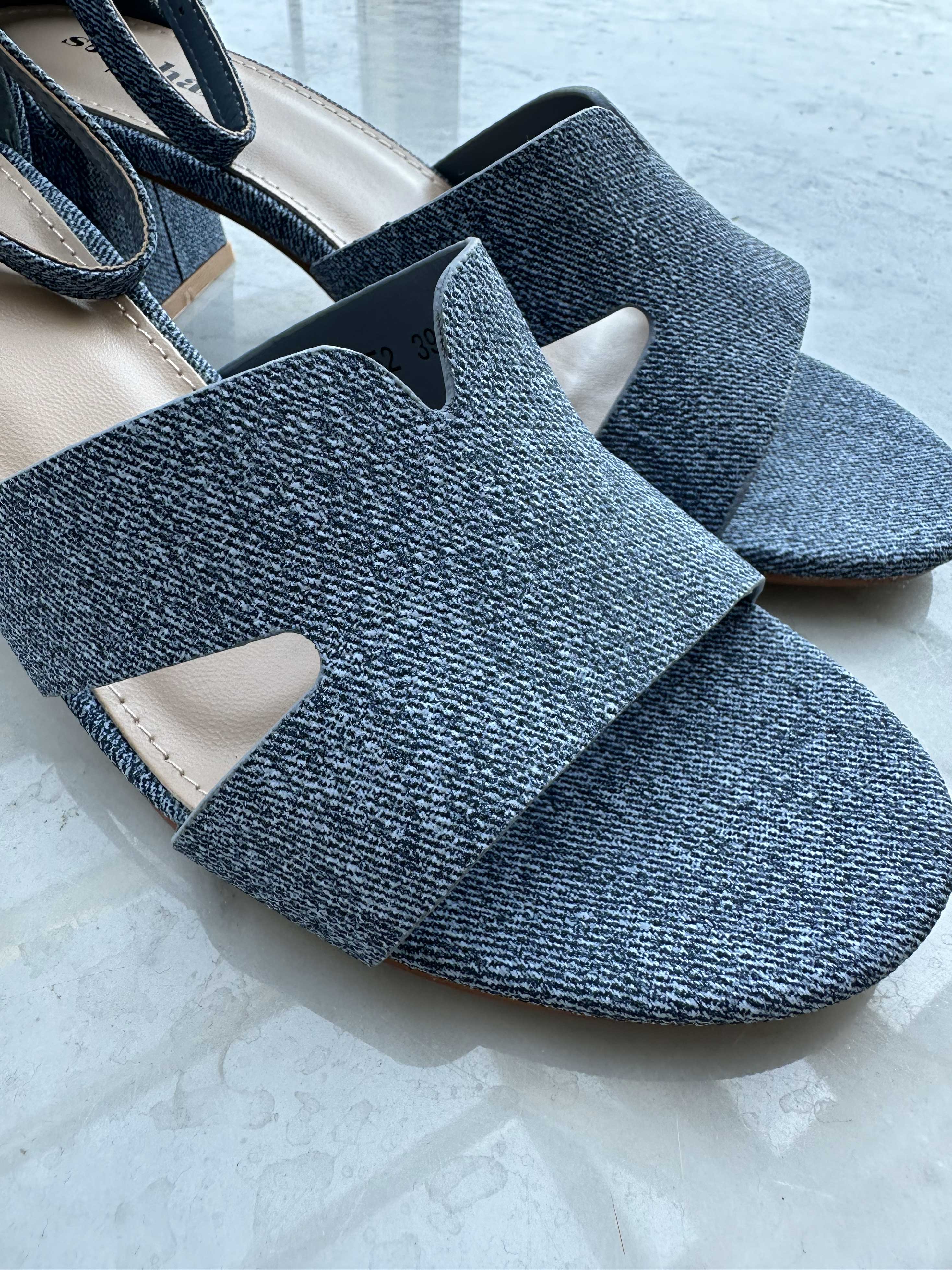 Eleonora - Sød sandal med lille hæl