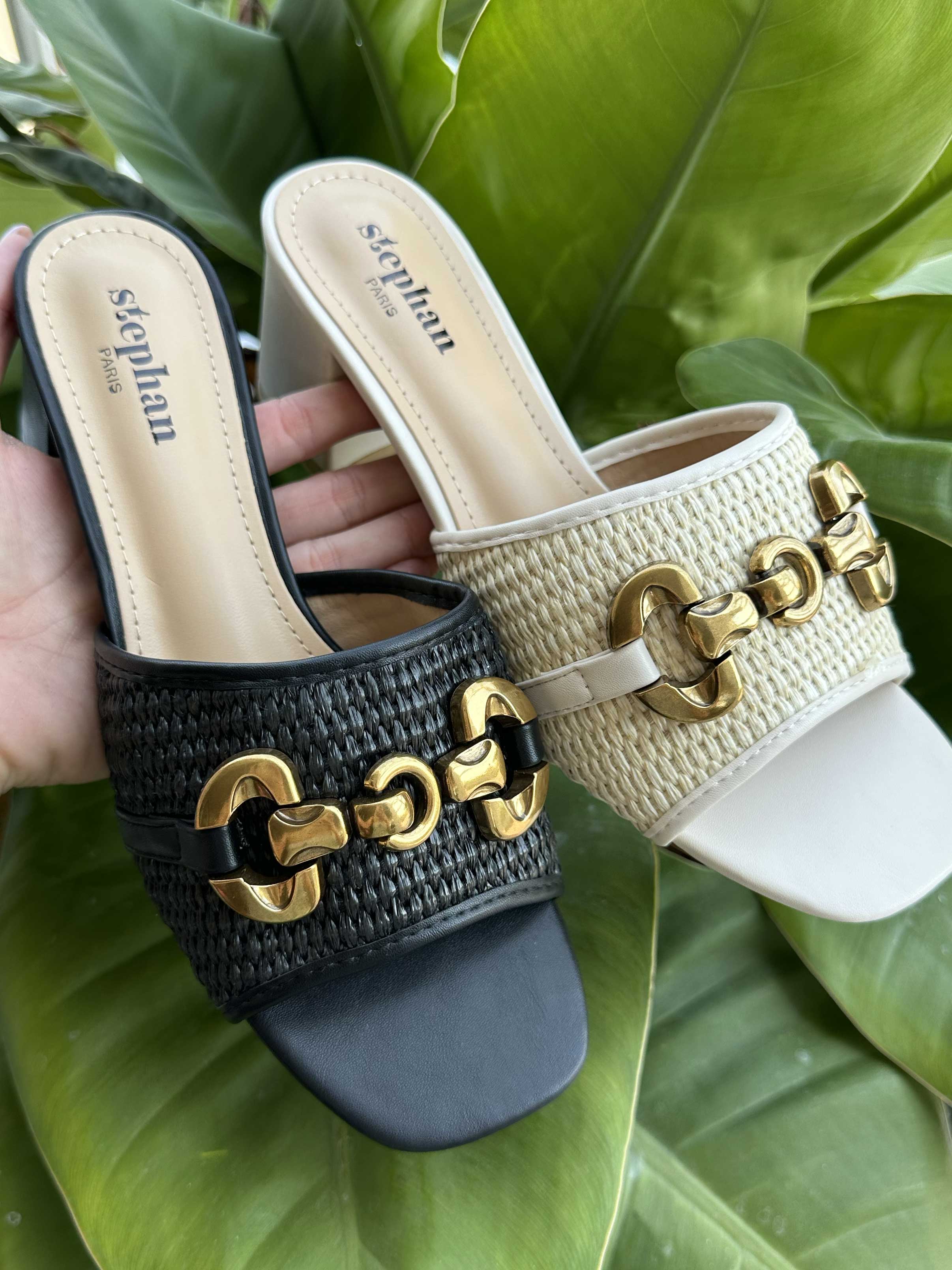 Lida - Søde sandaler med spænde og lille hæl