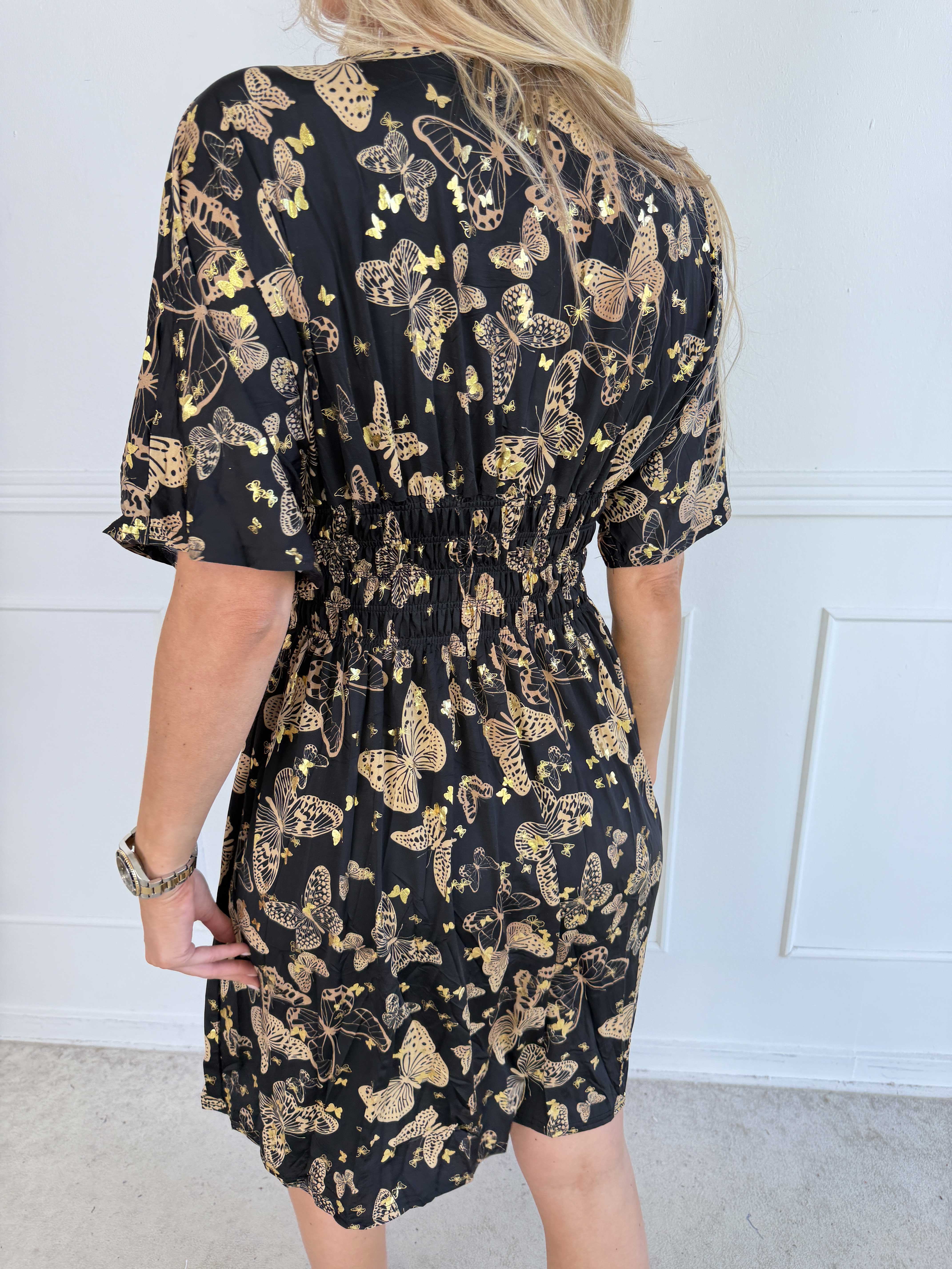 Pams Butterfly Short - Elastisk kjole med sommerfugleprint