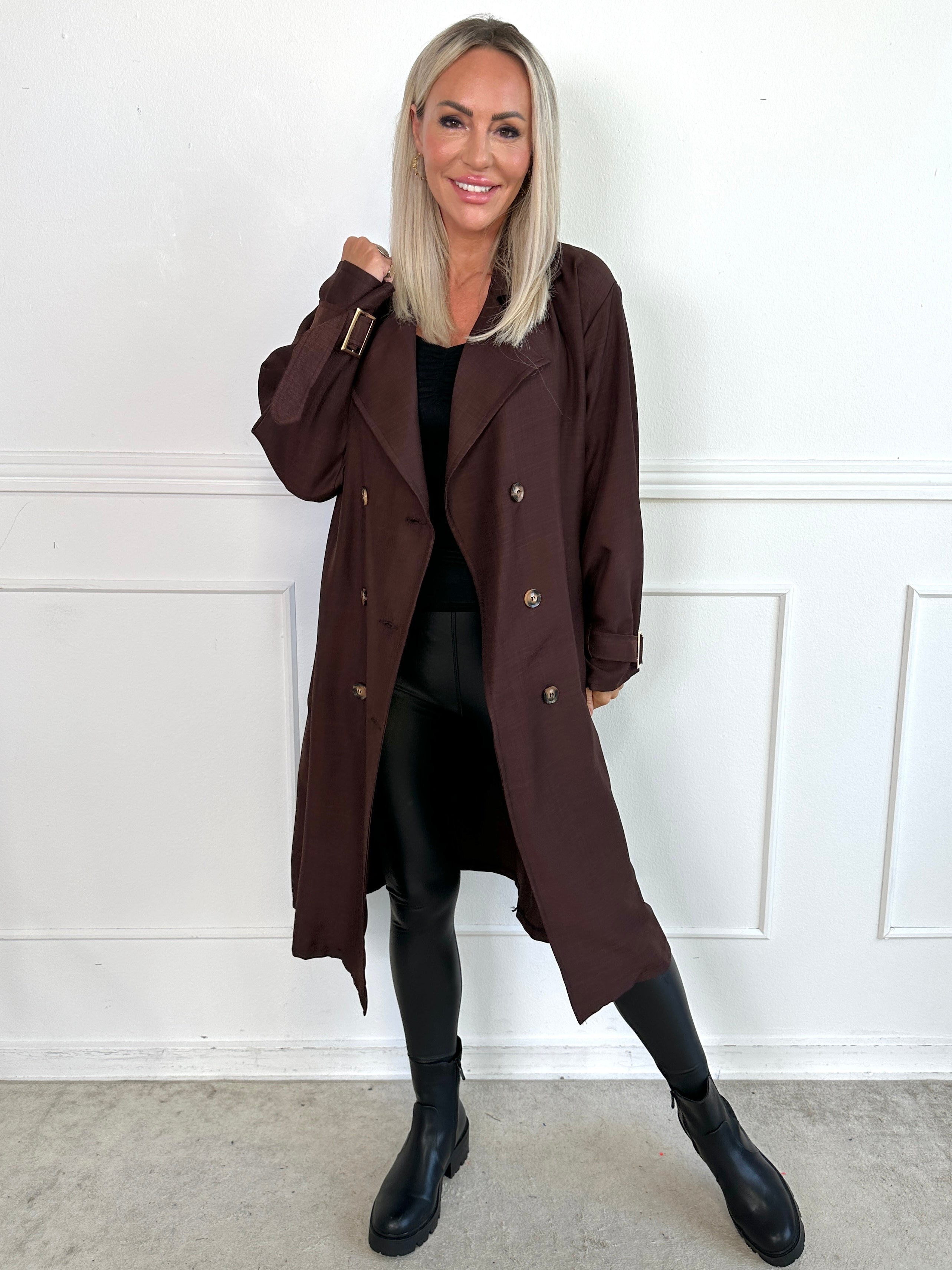 Sharpay - Let trenchcoat med bindebånd