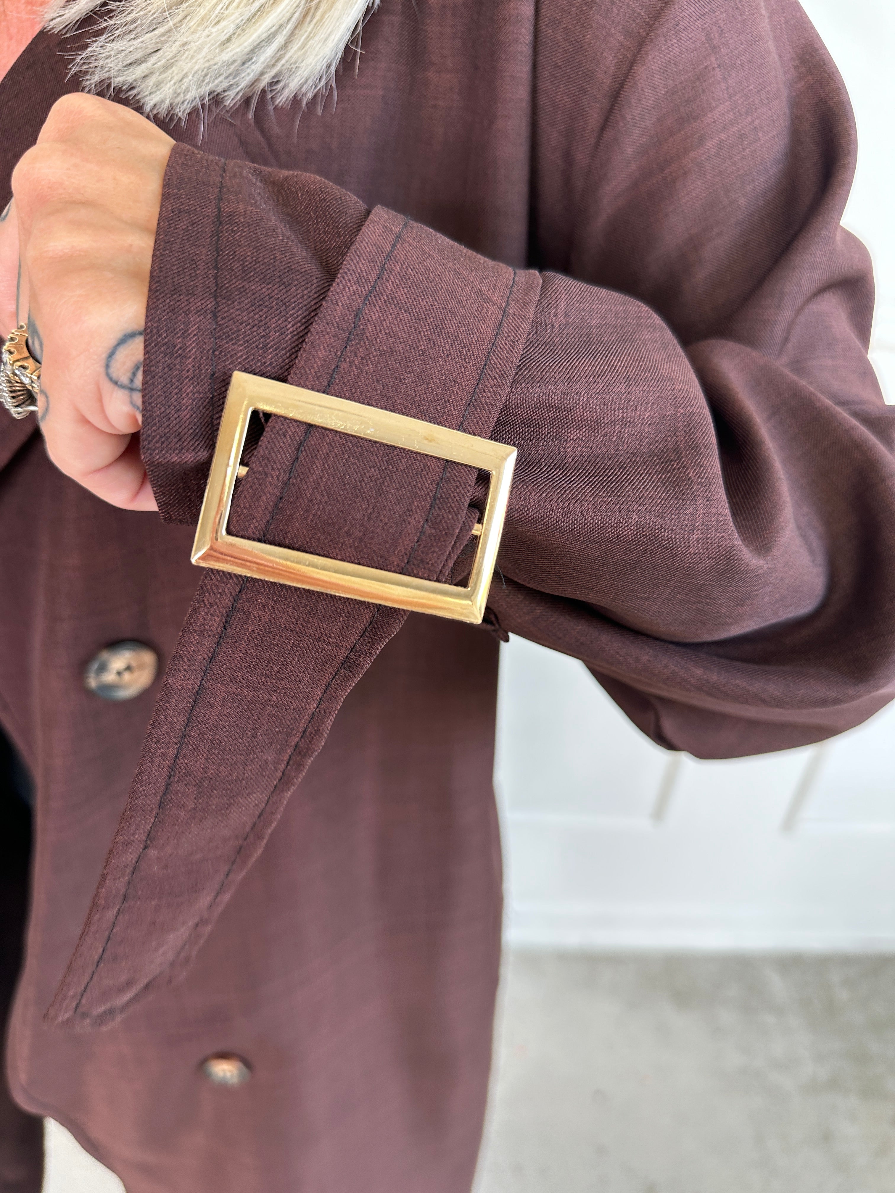 Sharpay - Let plus size trenchcoat med bindebånd