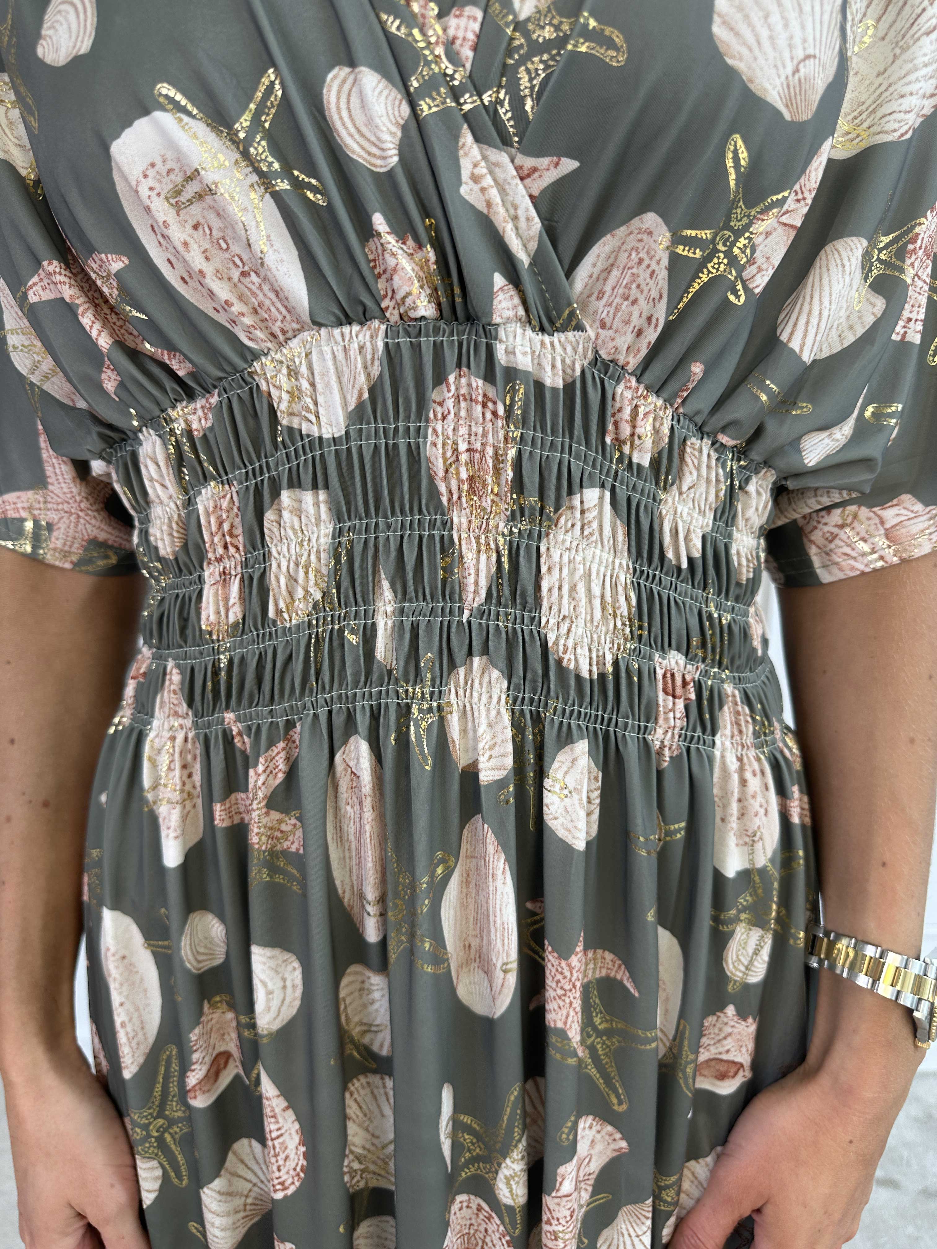 Pams Beach - Lang elastisk kjole med muslinge motiver