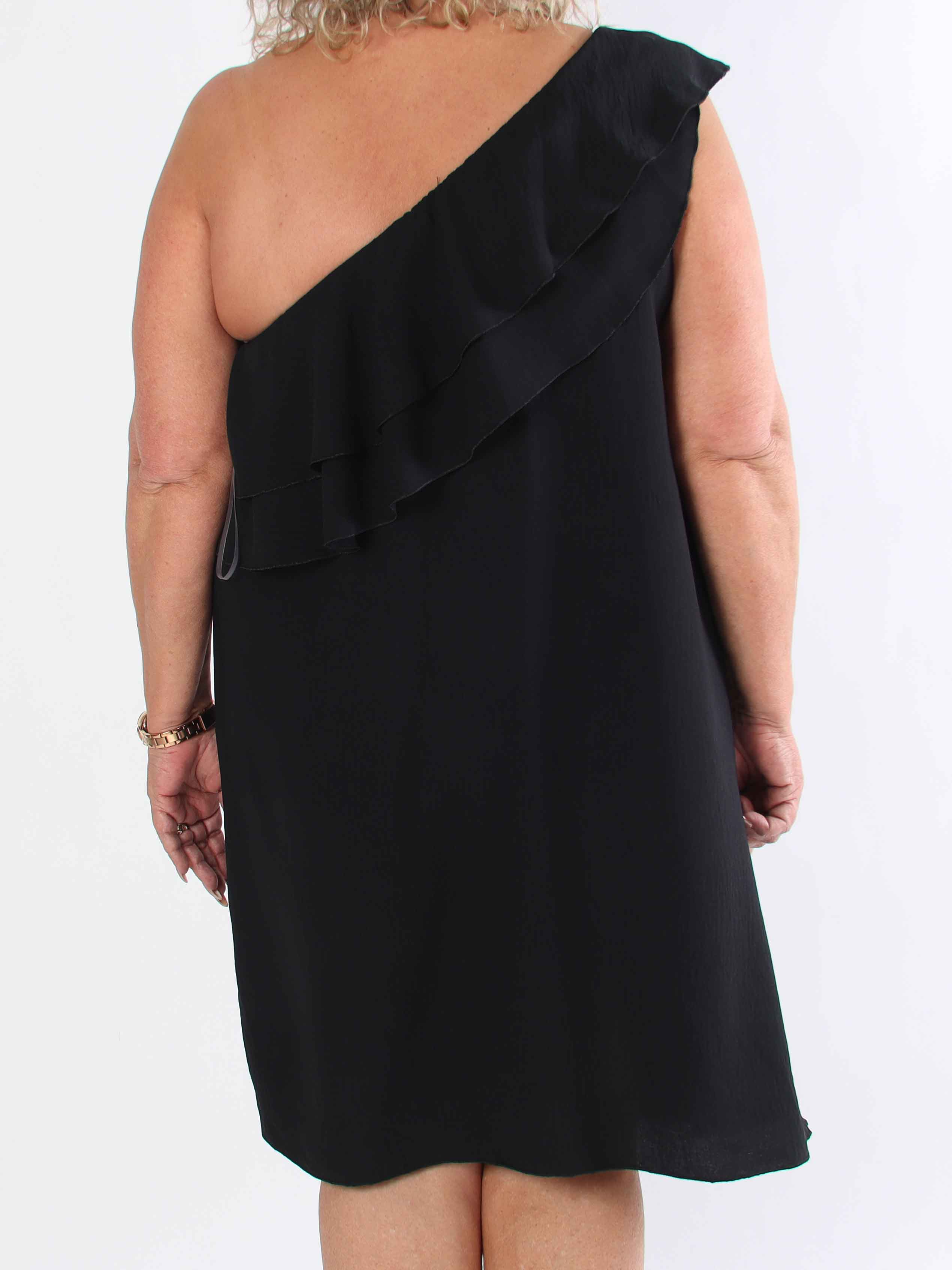 Catelyn - Sød one shoulder kjole med flæser