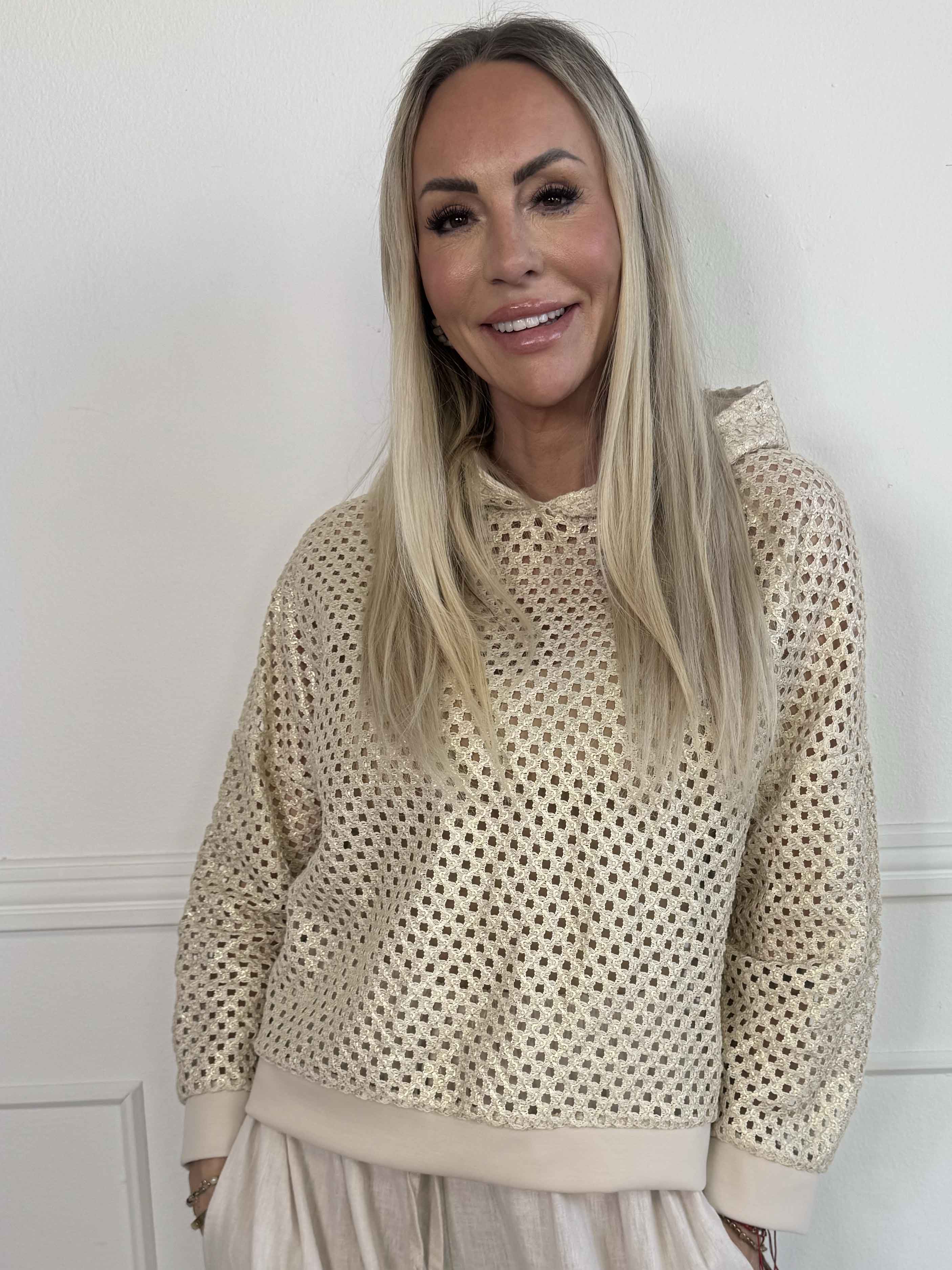 Martha - Hoodie i bomuld med hulmønster og let shine