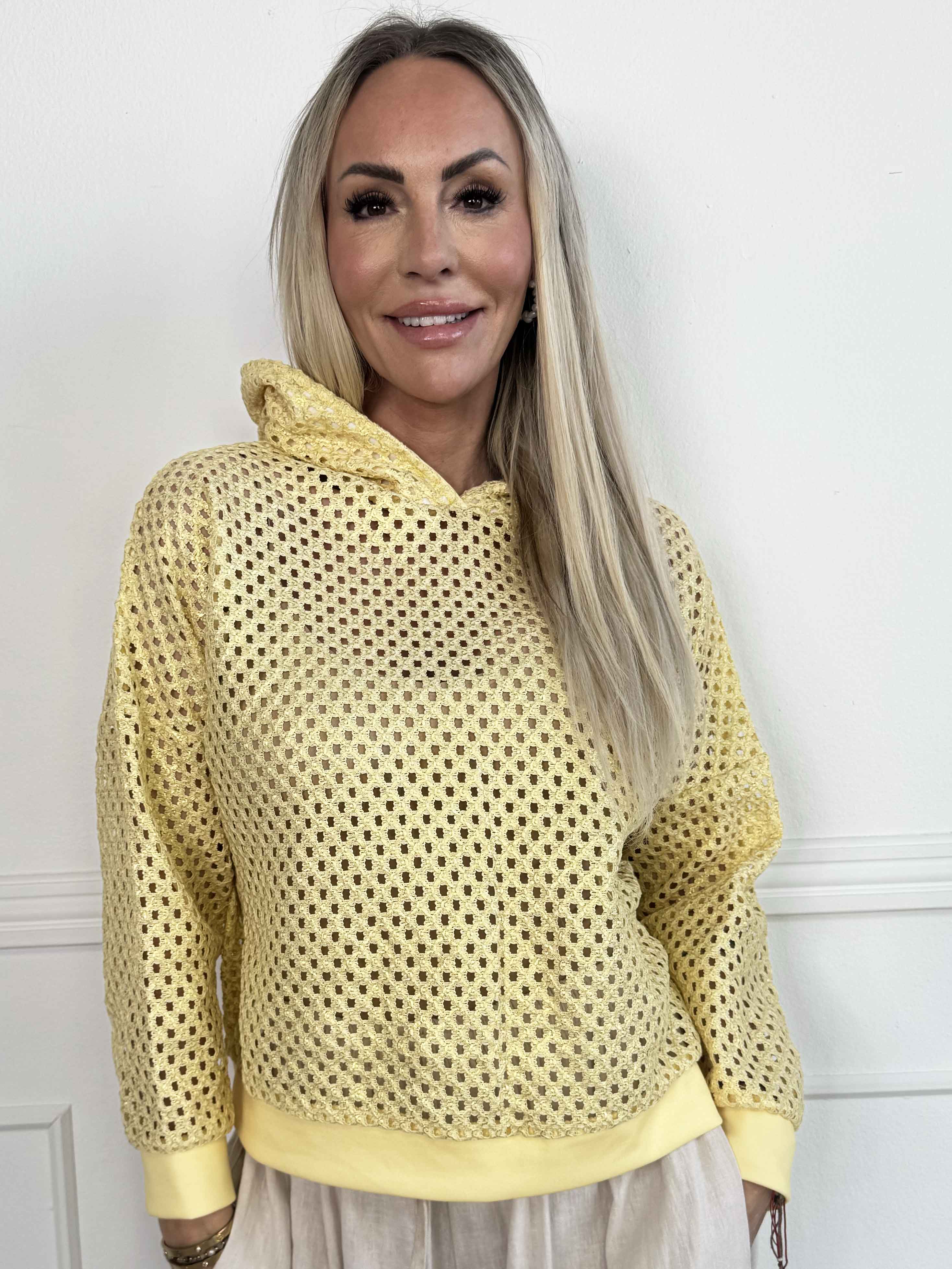 Martha - Hoodie i bomuld med hulmønster og let shine