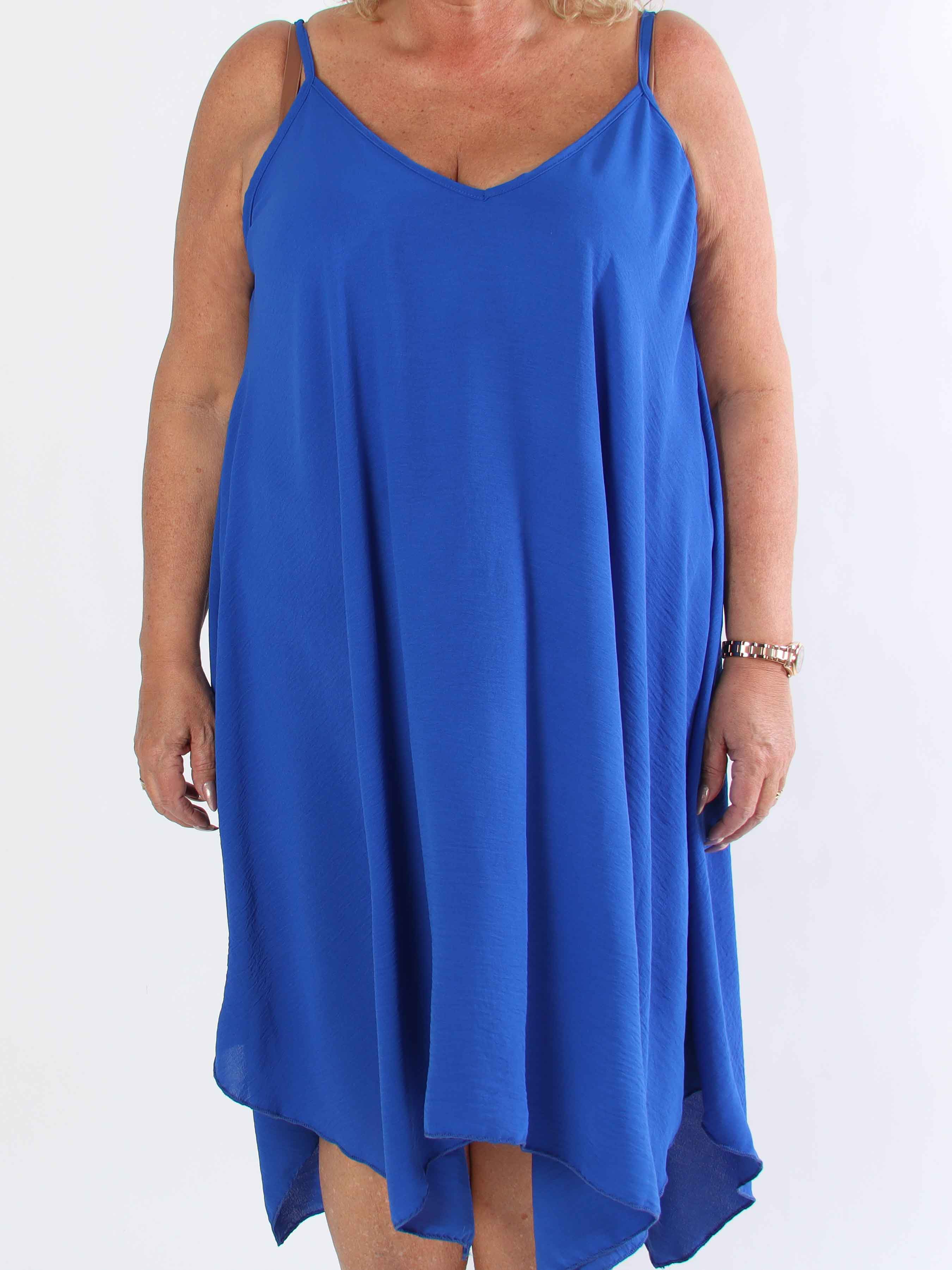 Galadriel - Sød let plus size stropkjole i viskose