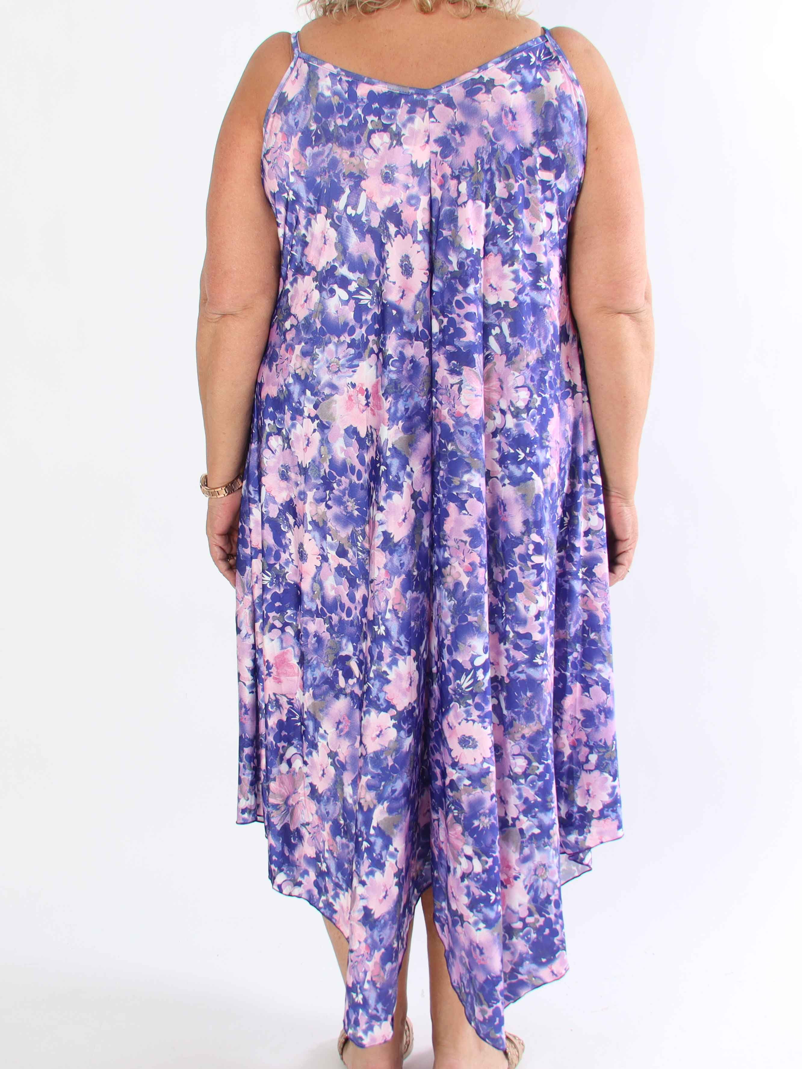 Maisie Flower - Plus size stropkjole i elastisk stof med blomsterprint