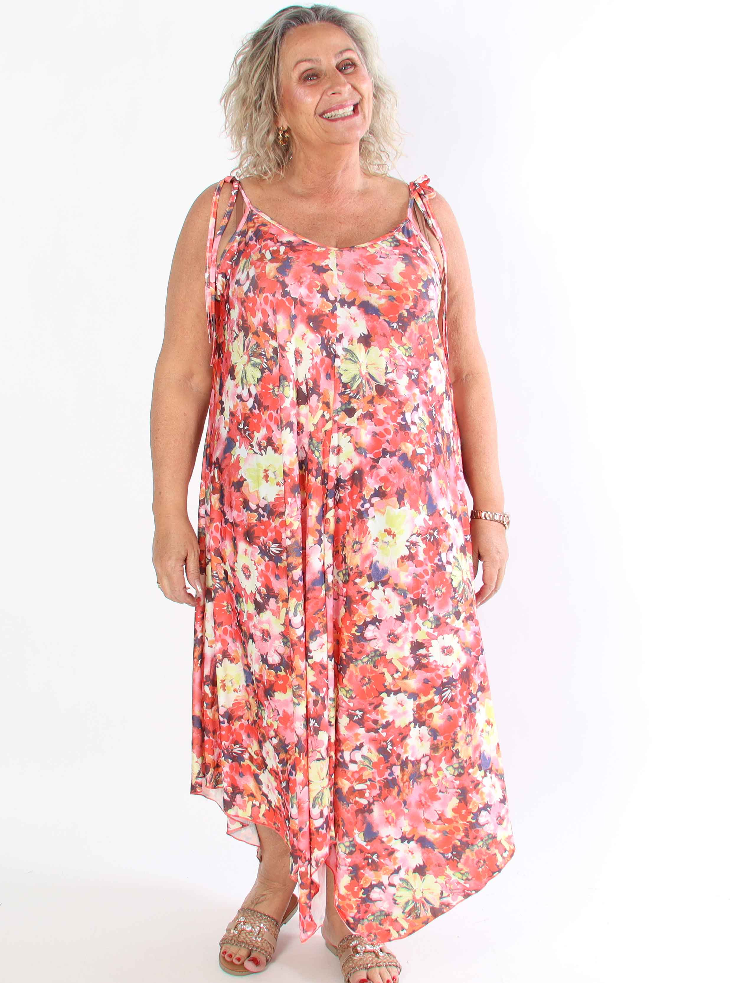 Maisie Flower - Plus size stropkjole i elastisk stof med blomsterprint