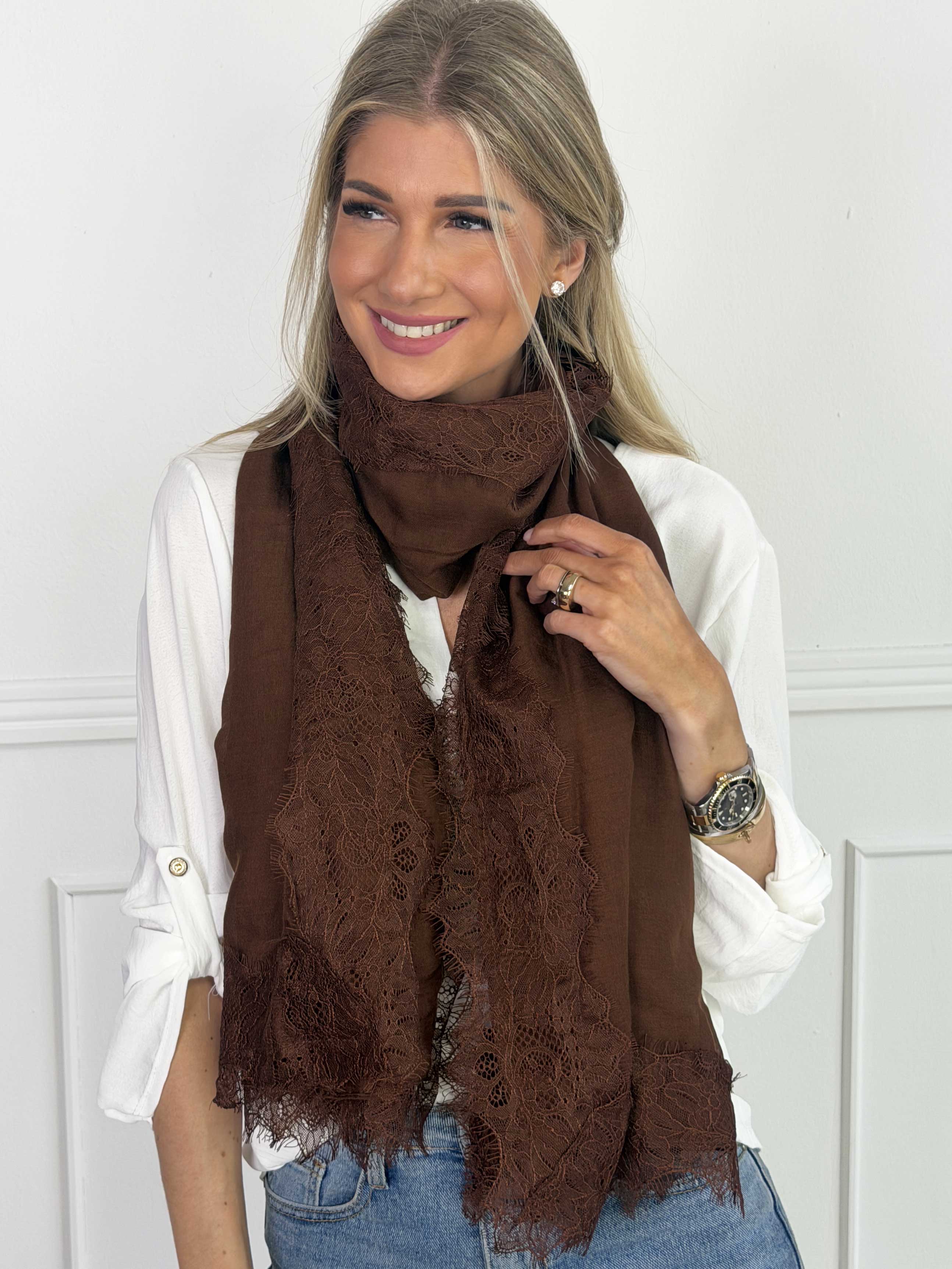 Clair - Tørklæde i viskose med fin blondekant