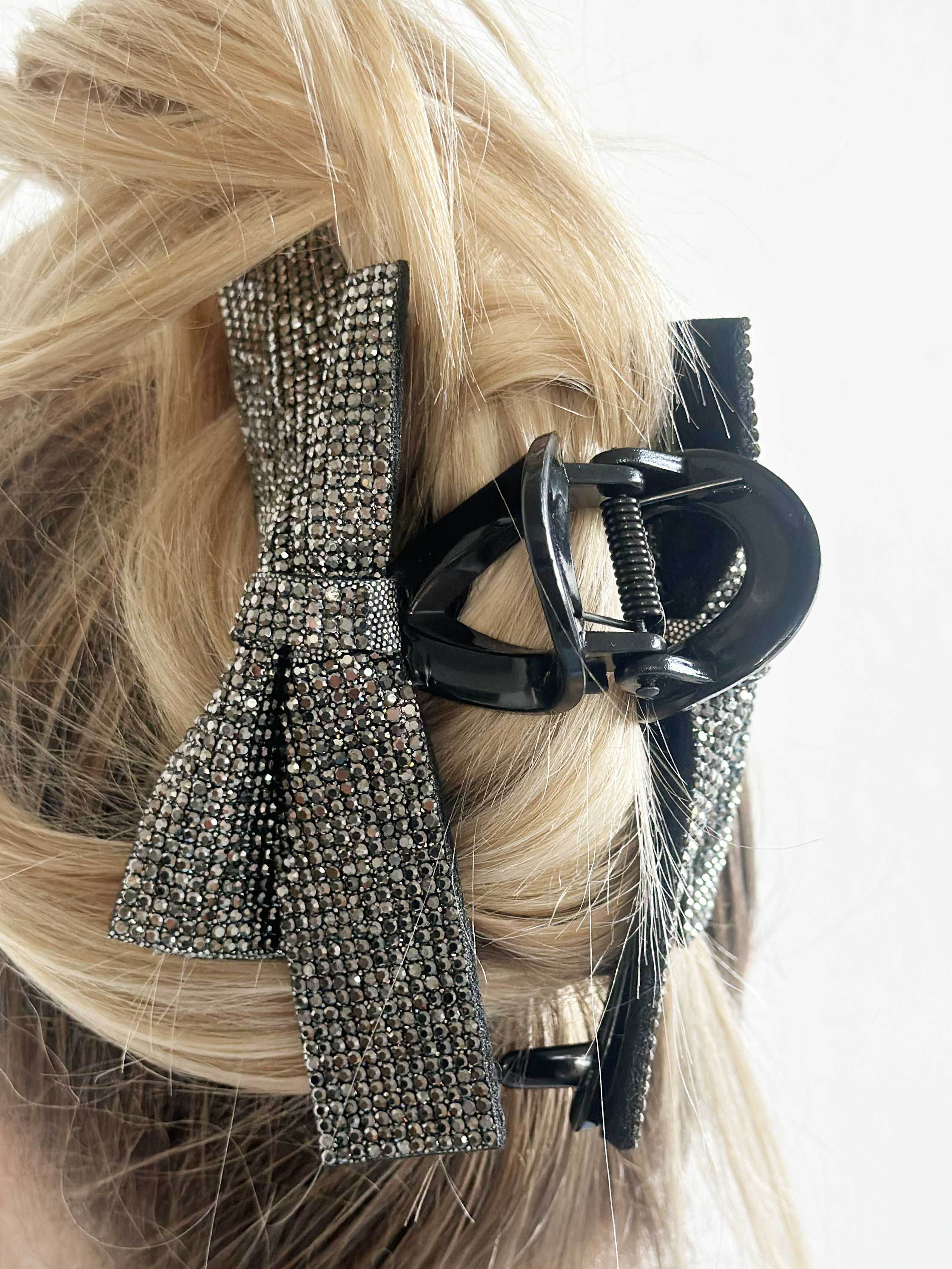 Madeleine - Stor sløjfe klemme med similisten