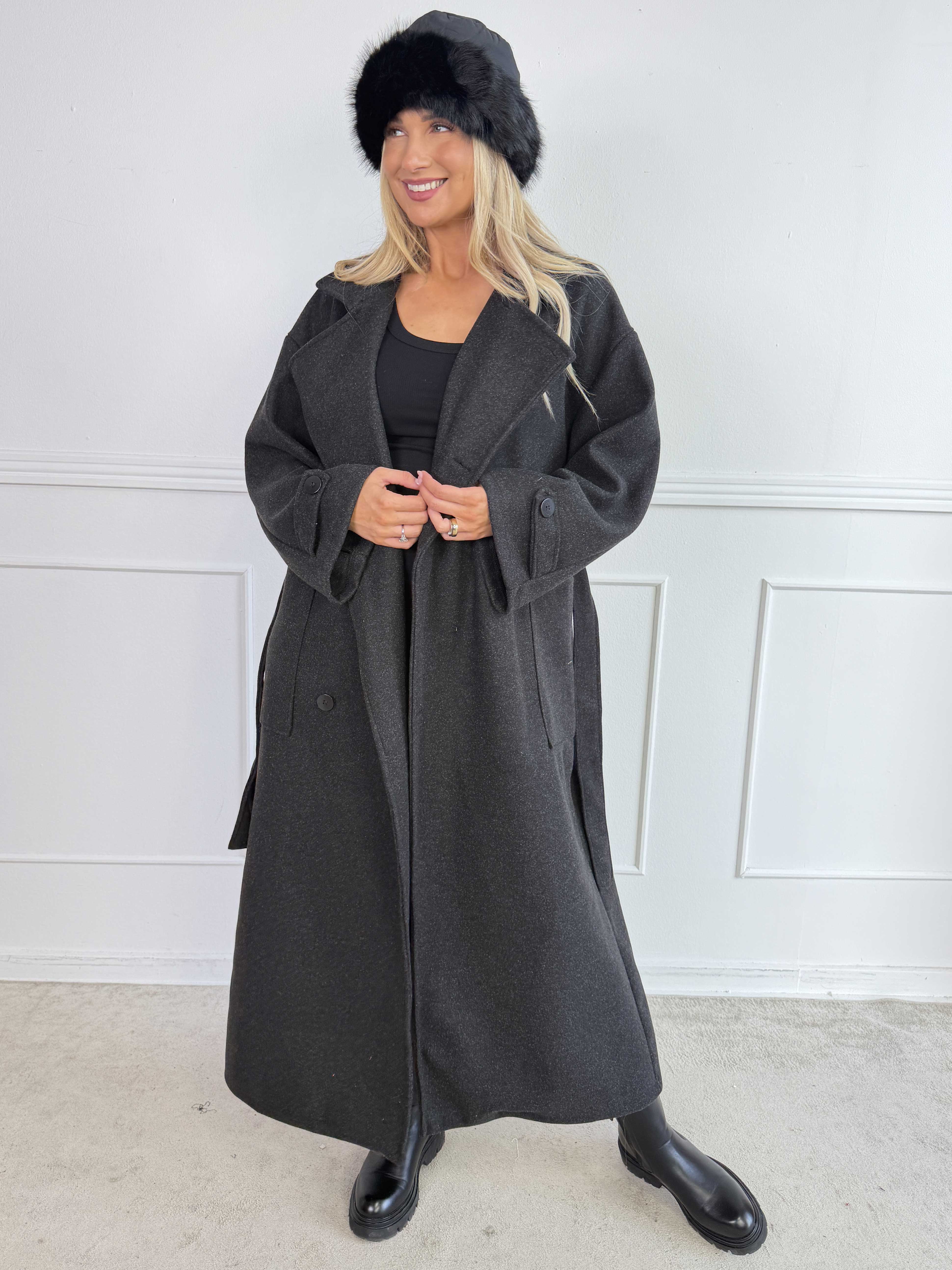 Gianna - Stilfuld og blød plus size trenchcoat med store lommer