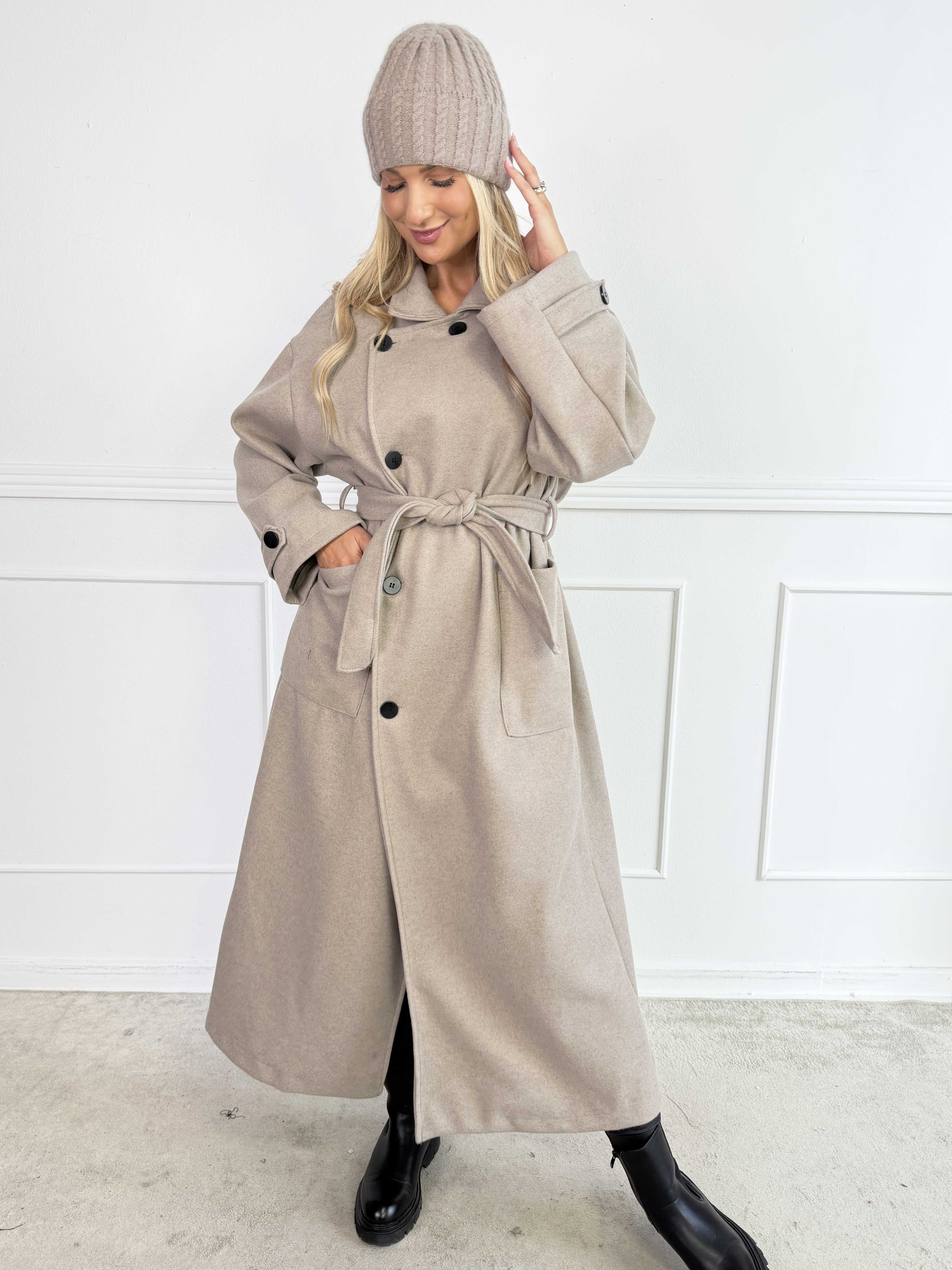 Gianna - Stilfuld og blød plus size trenchcoat med store lommer