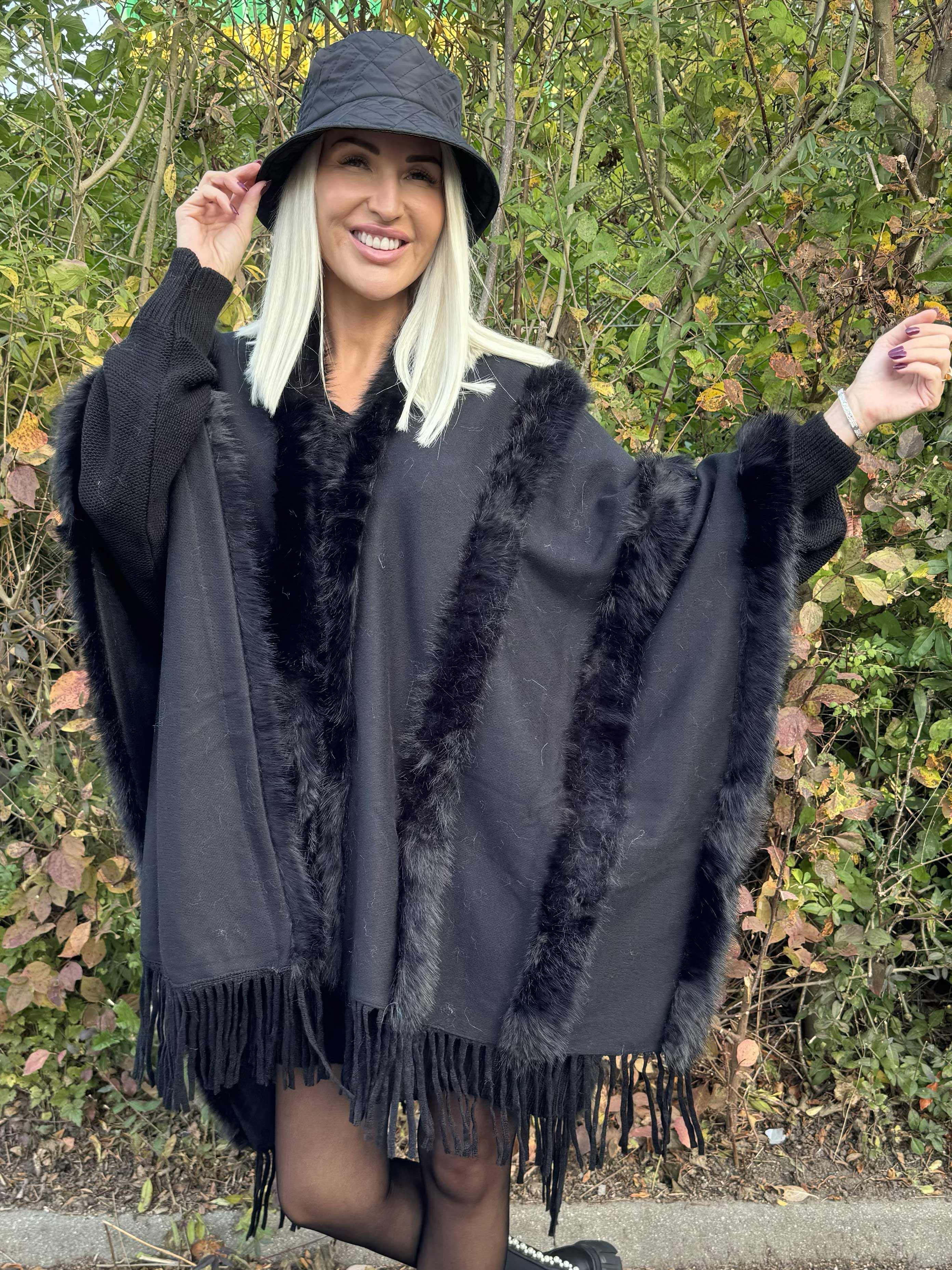 Lisa - Poncho med uld og blød faux fur