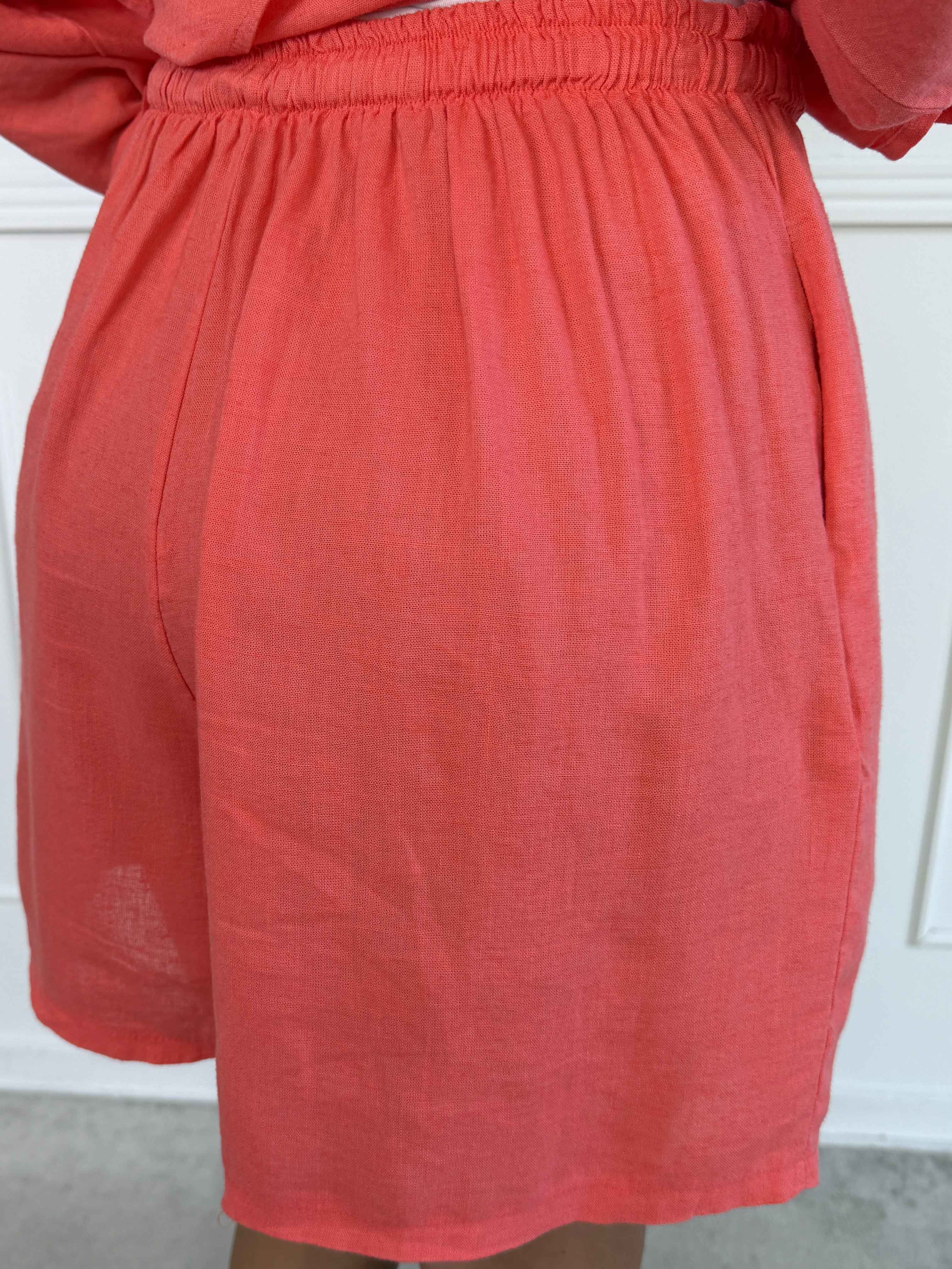 Clara Shorts - Lette shorts i viskose og hør