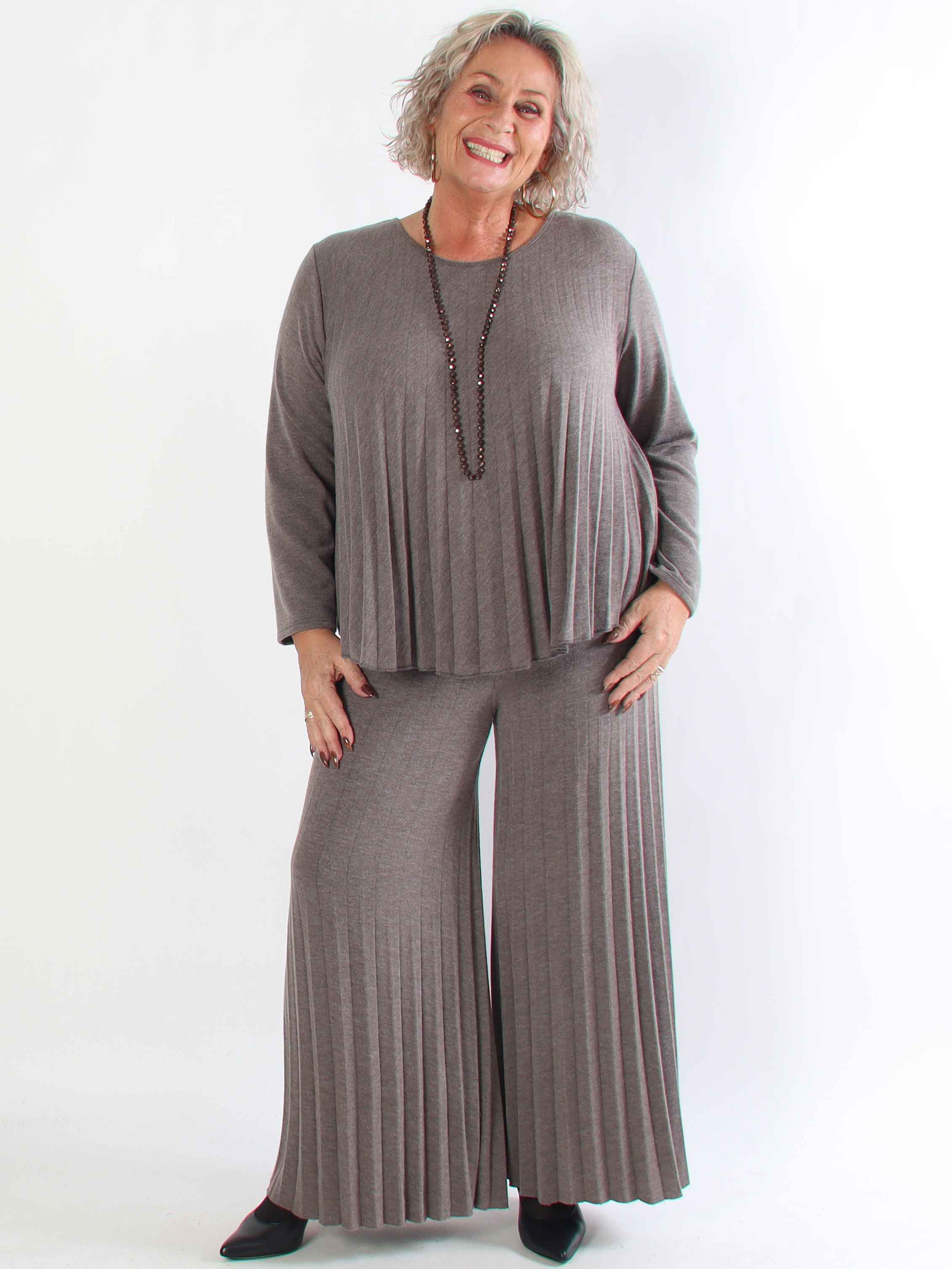 Anita Pants - Bløde og elegante plisserede plus size strikbukser