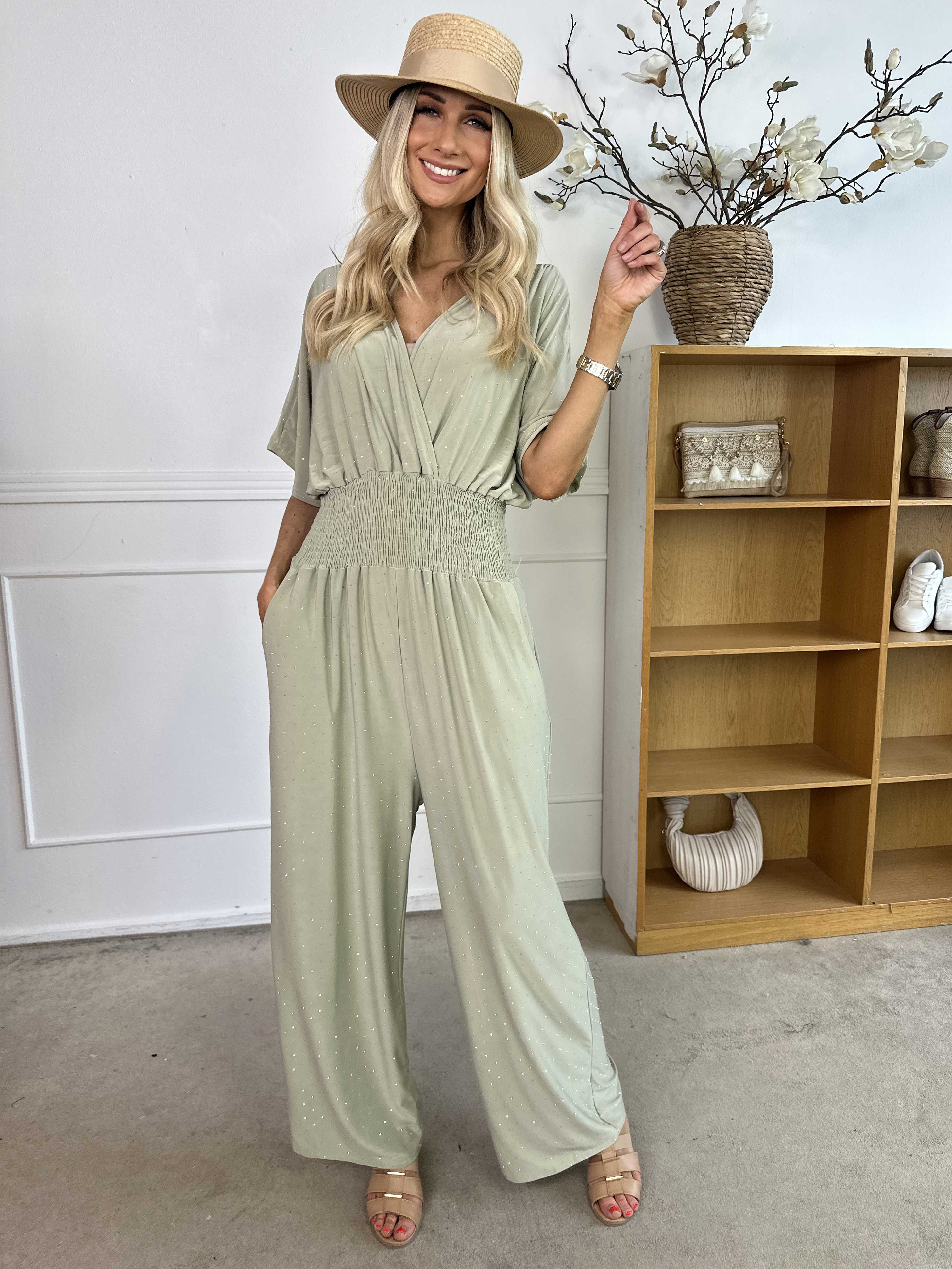 Pams Crystal Jumpsuit - Elastisk buksedragt pyntet med similisten