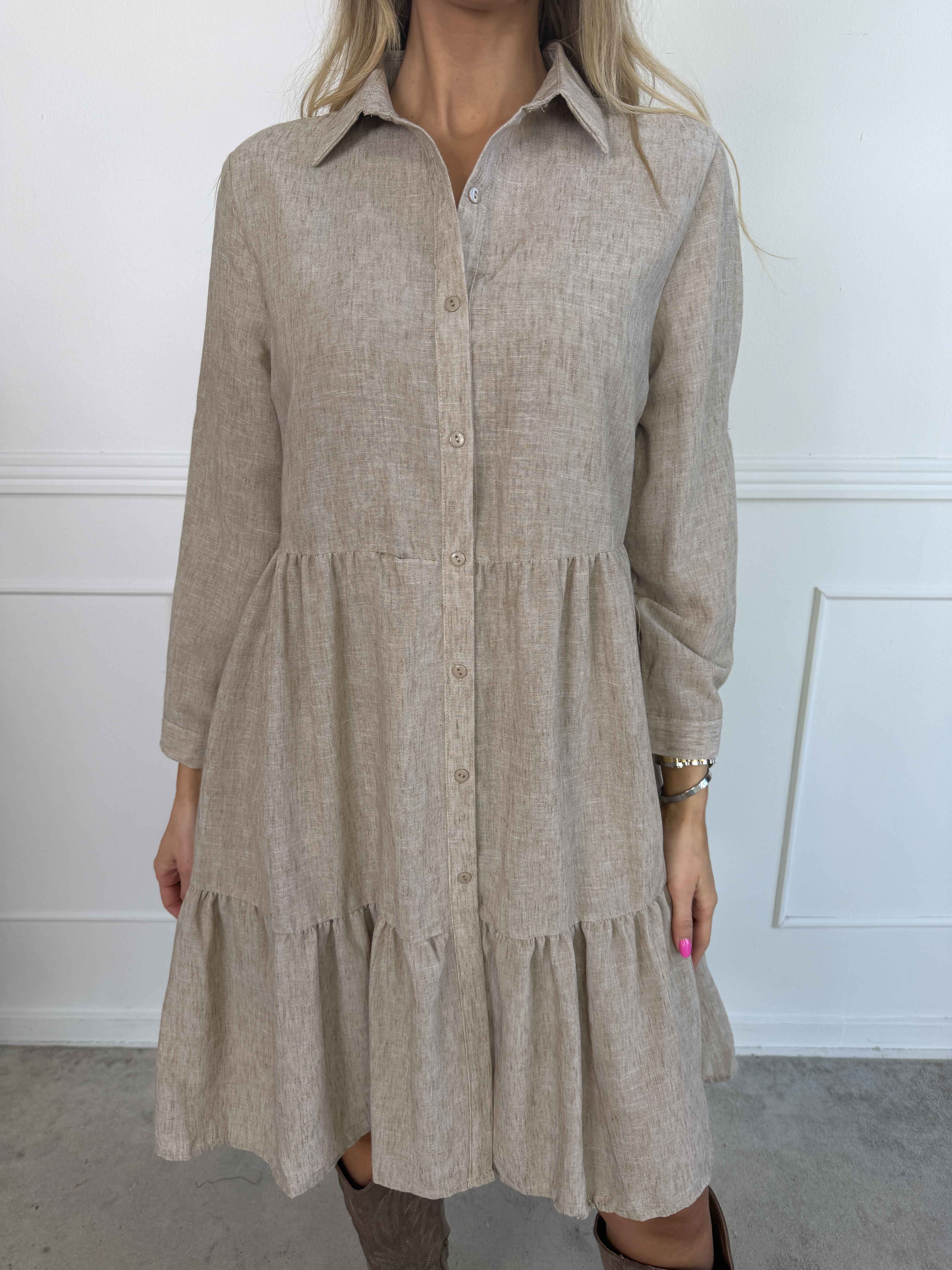 Emma - Skjortekjole i lag på lag look