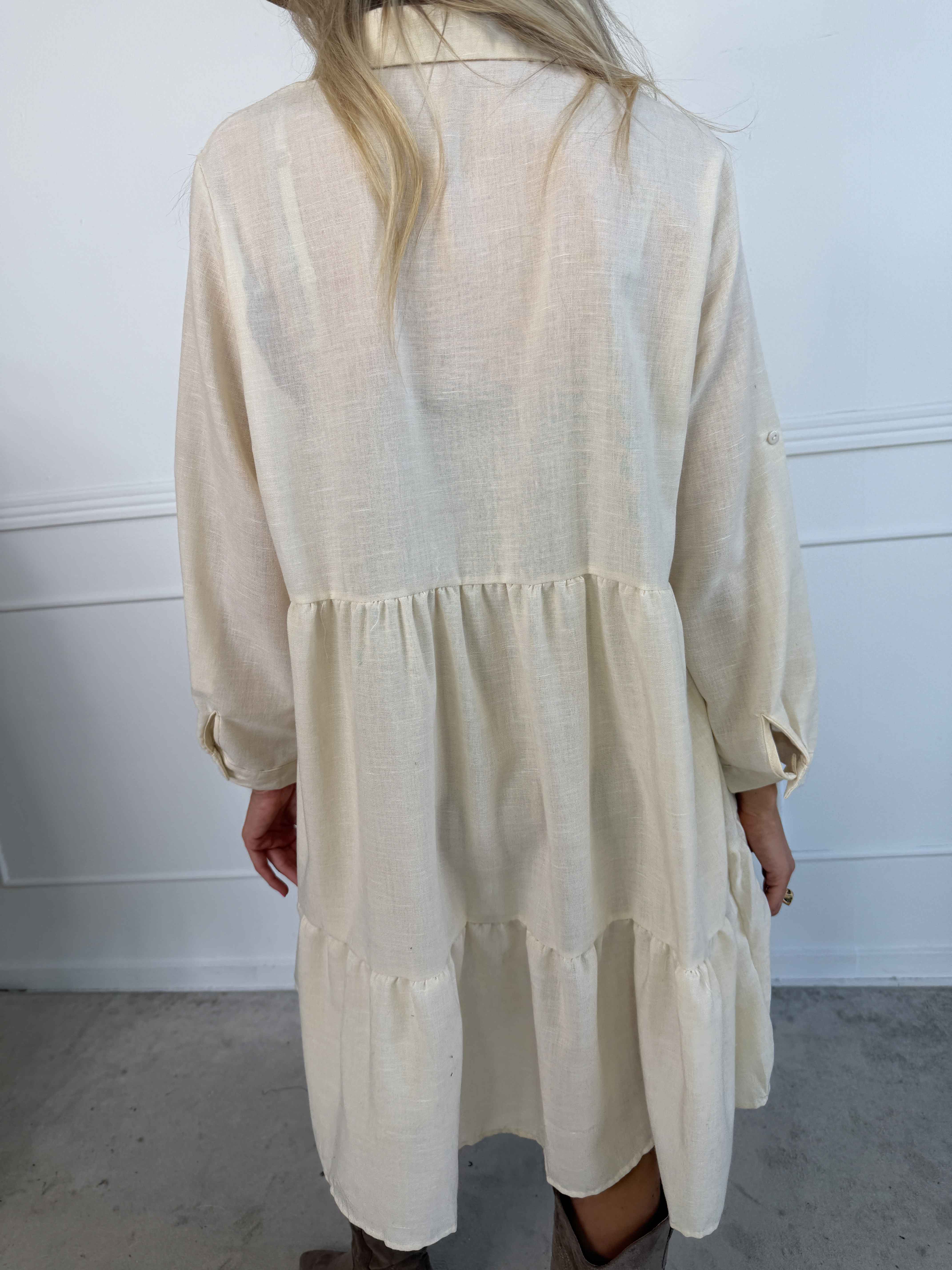 Emma - Skjortekjole i lag på lag look