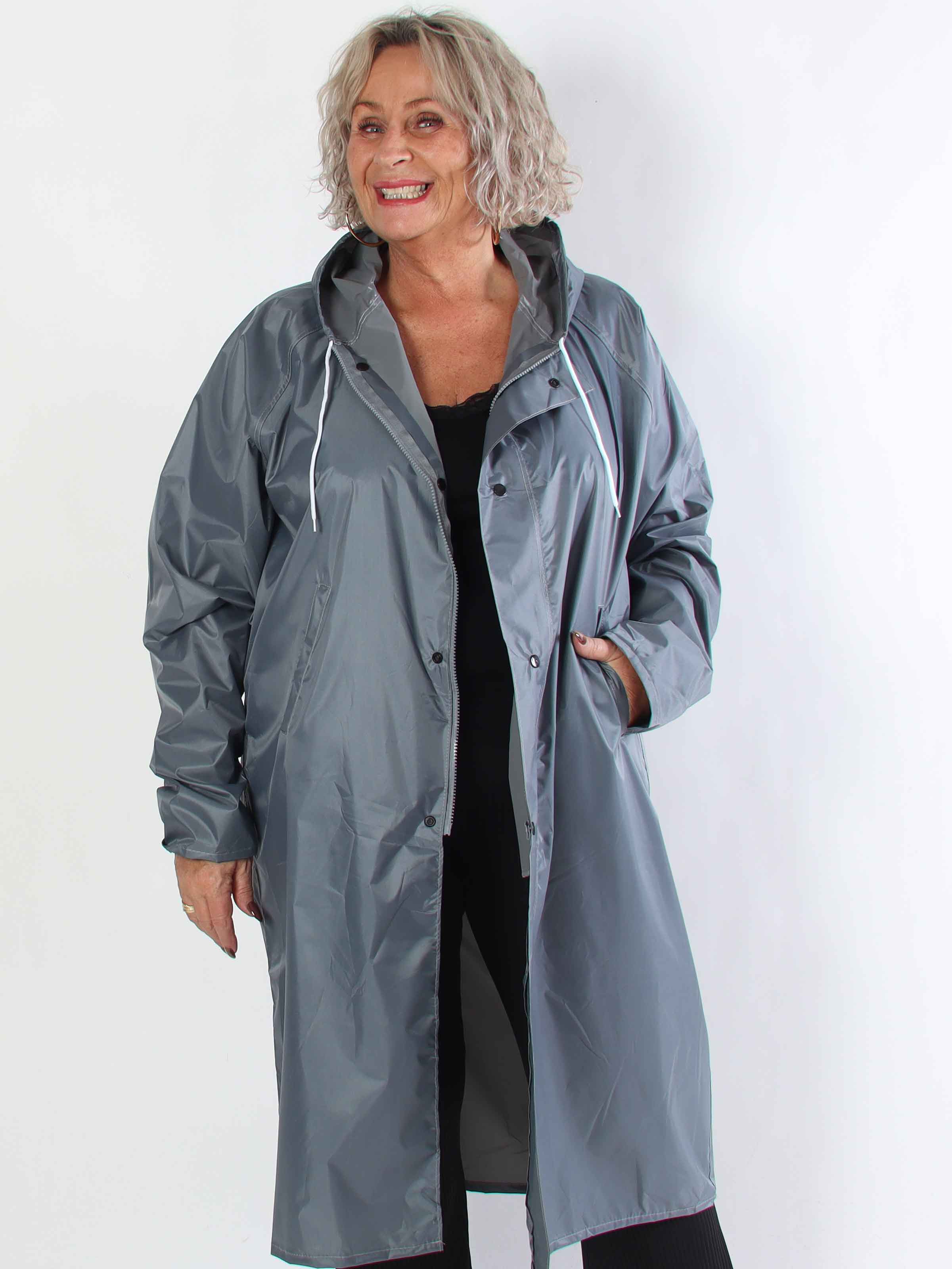 Reina - Plus size regnjakke med hætte