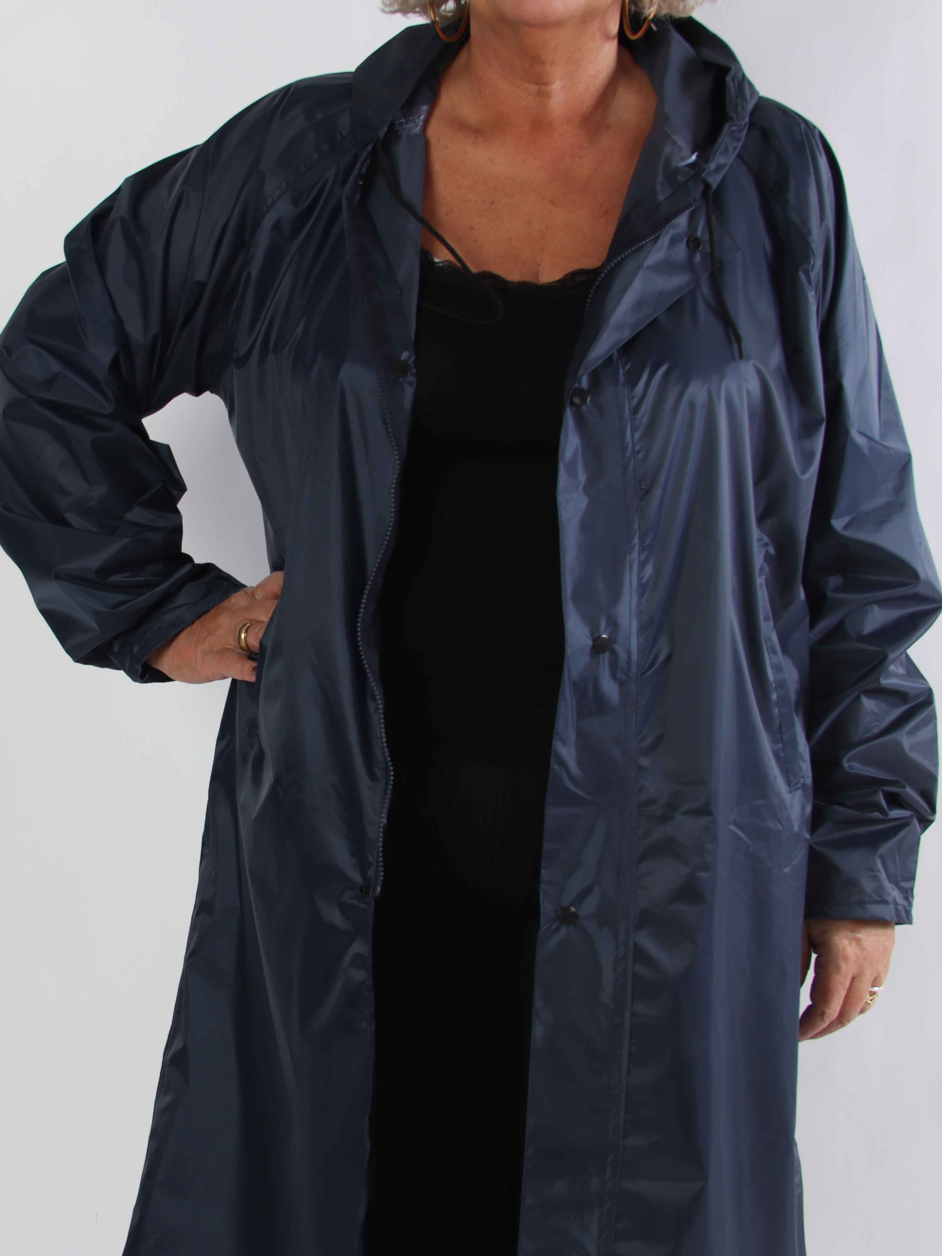 Reina - Plus size regnjakke med hætte