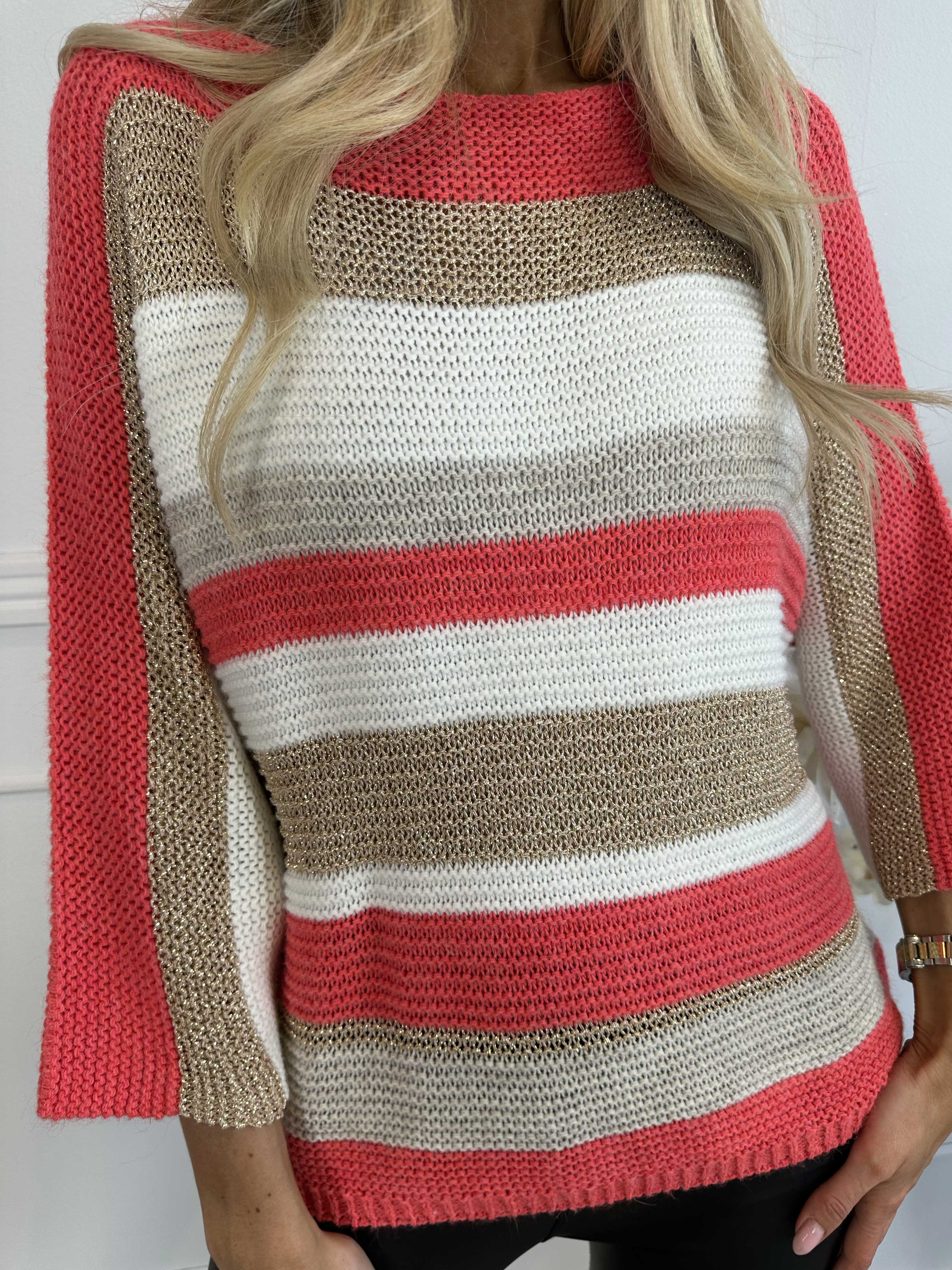 Nina - Strikbluse med uld og guld striber