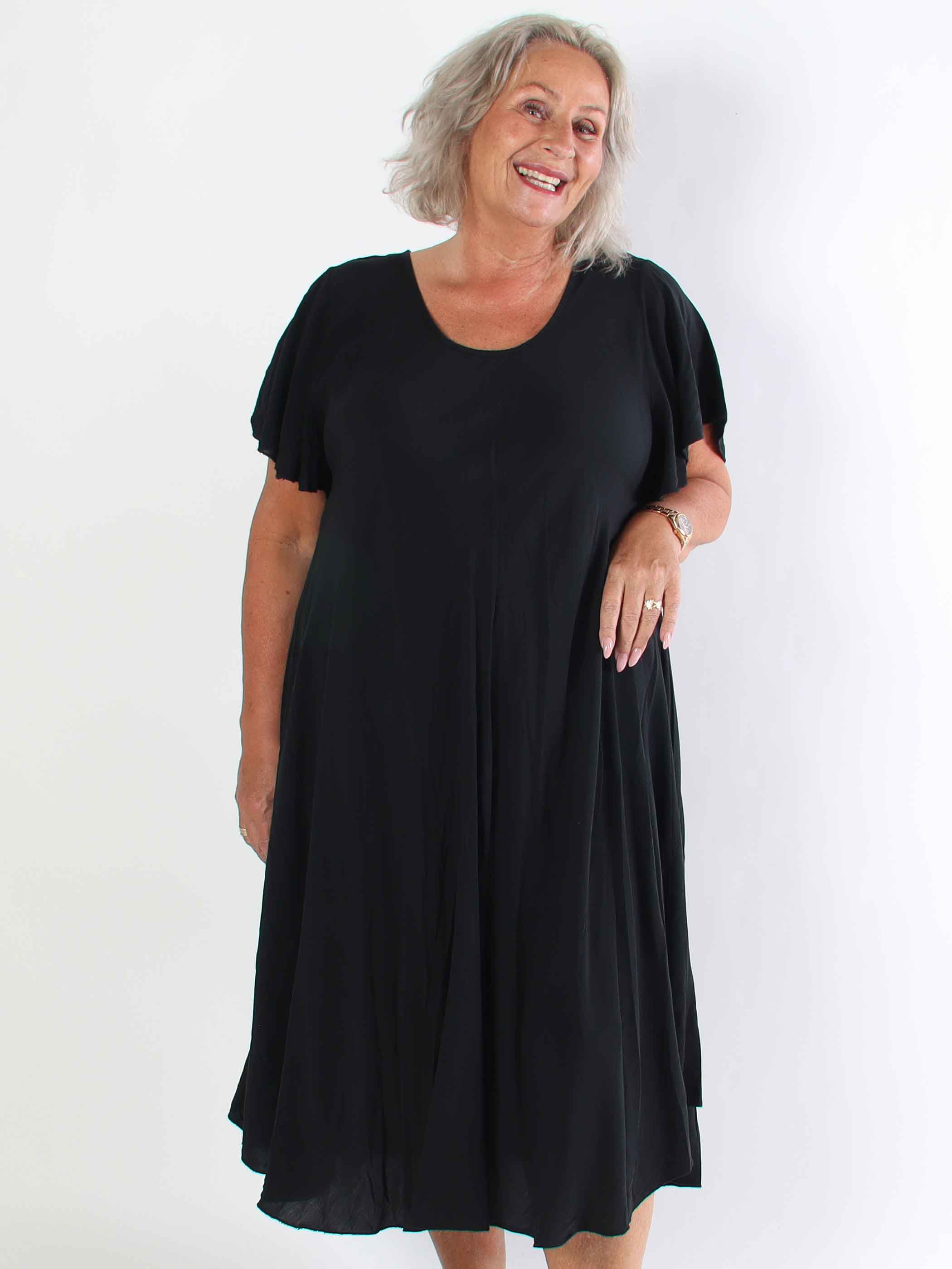 Laneira - Lang plus size kjole i viskose og a-facon