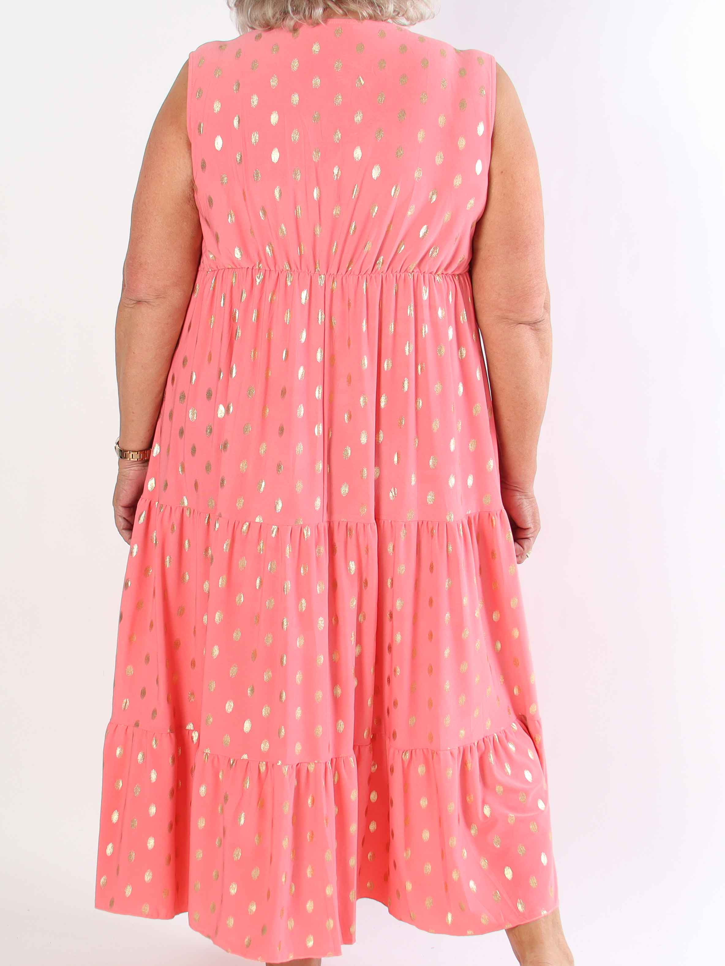 Karini Gold - Lang elastisk plus size kjole med guld dutter