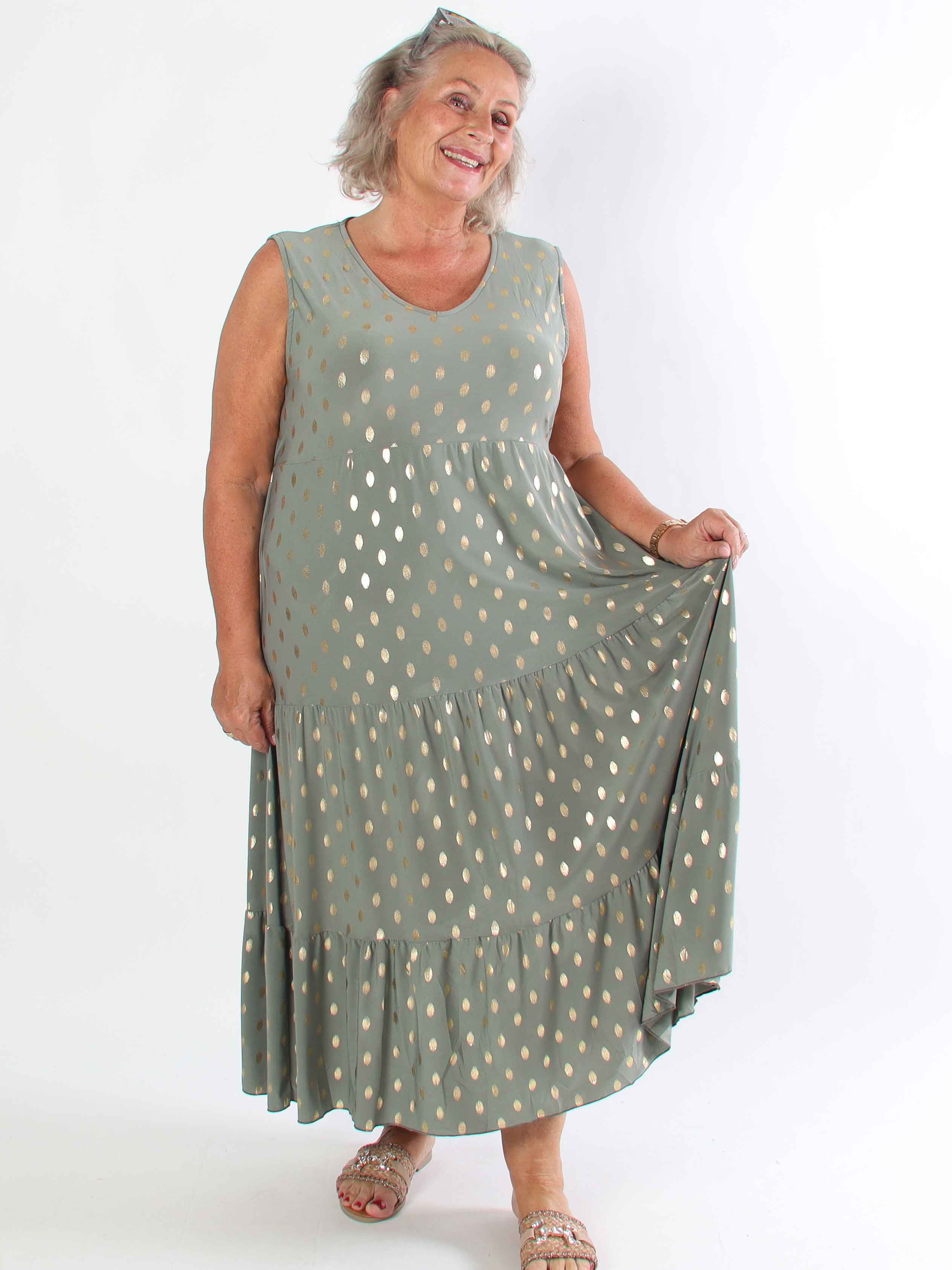 Karini Gold - Lang elastisk plus size kjole med guld dutter