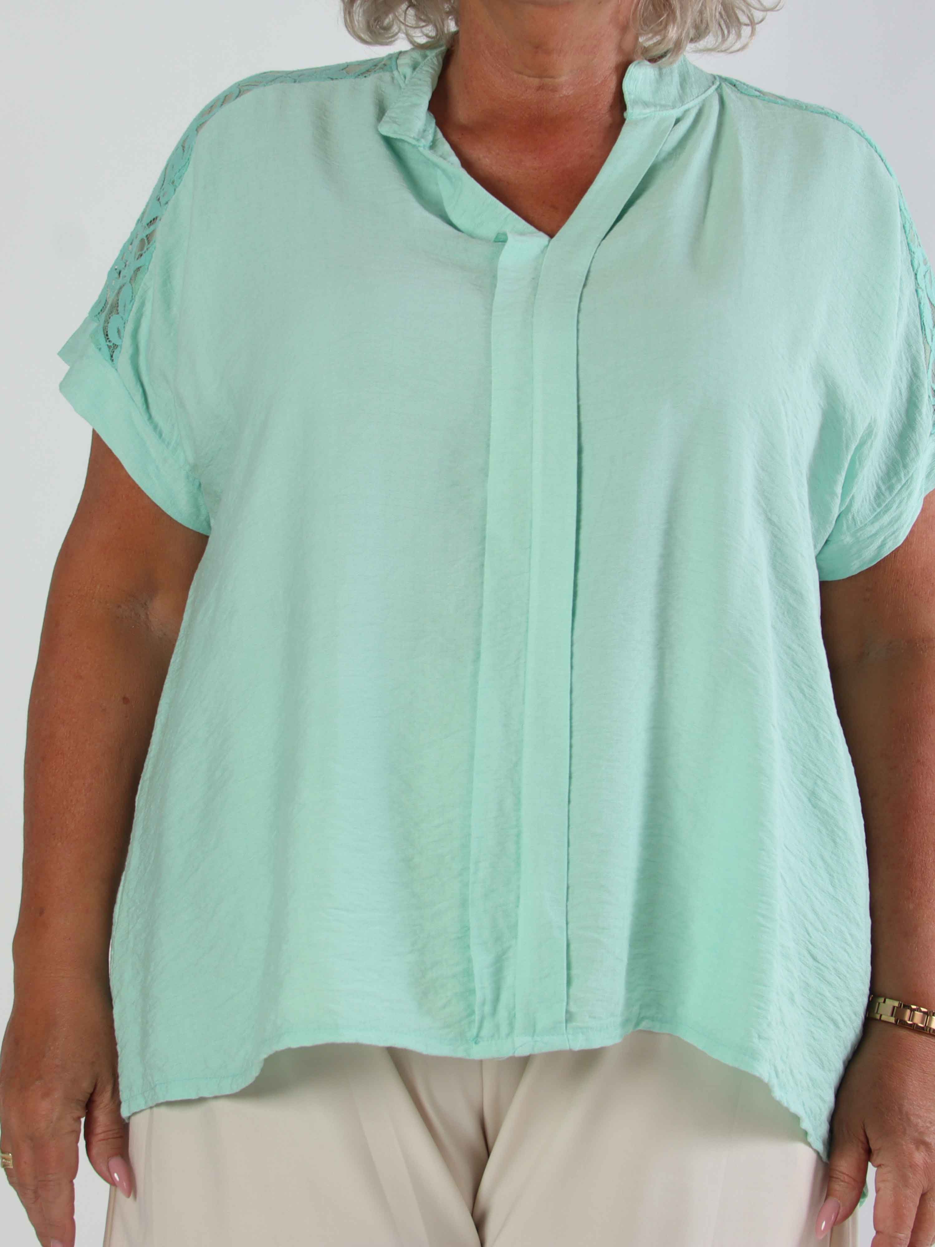 Galene - Sød plus size tunika i viskose med blondedetaljer