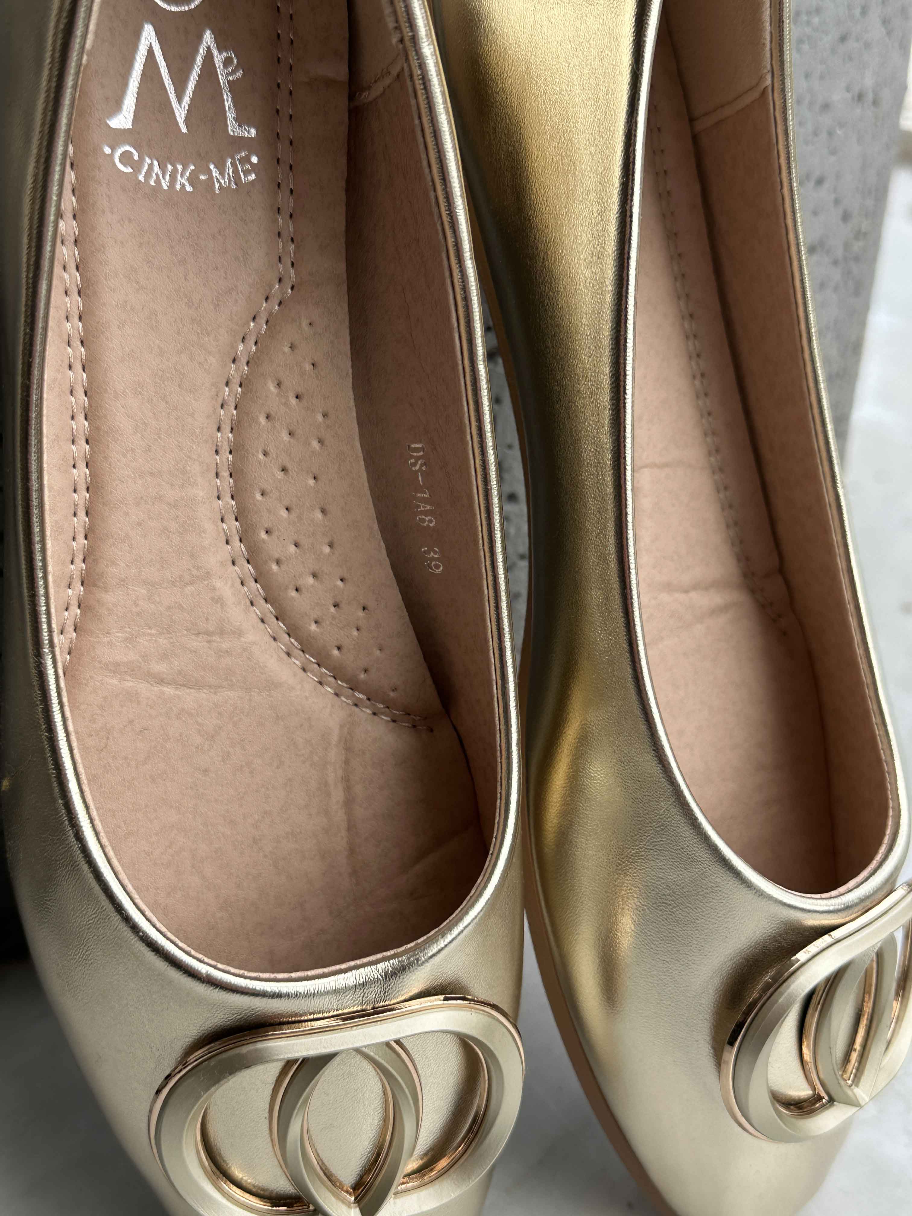 Solfrid - Elegante ballerinaer med spænde