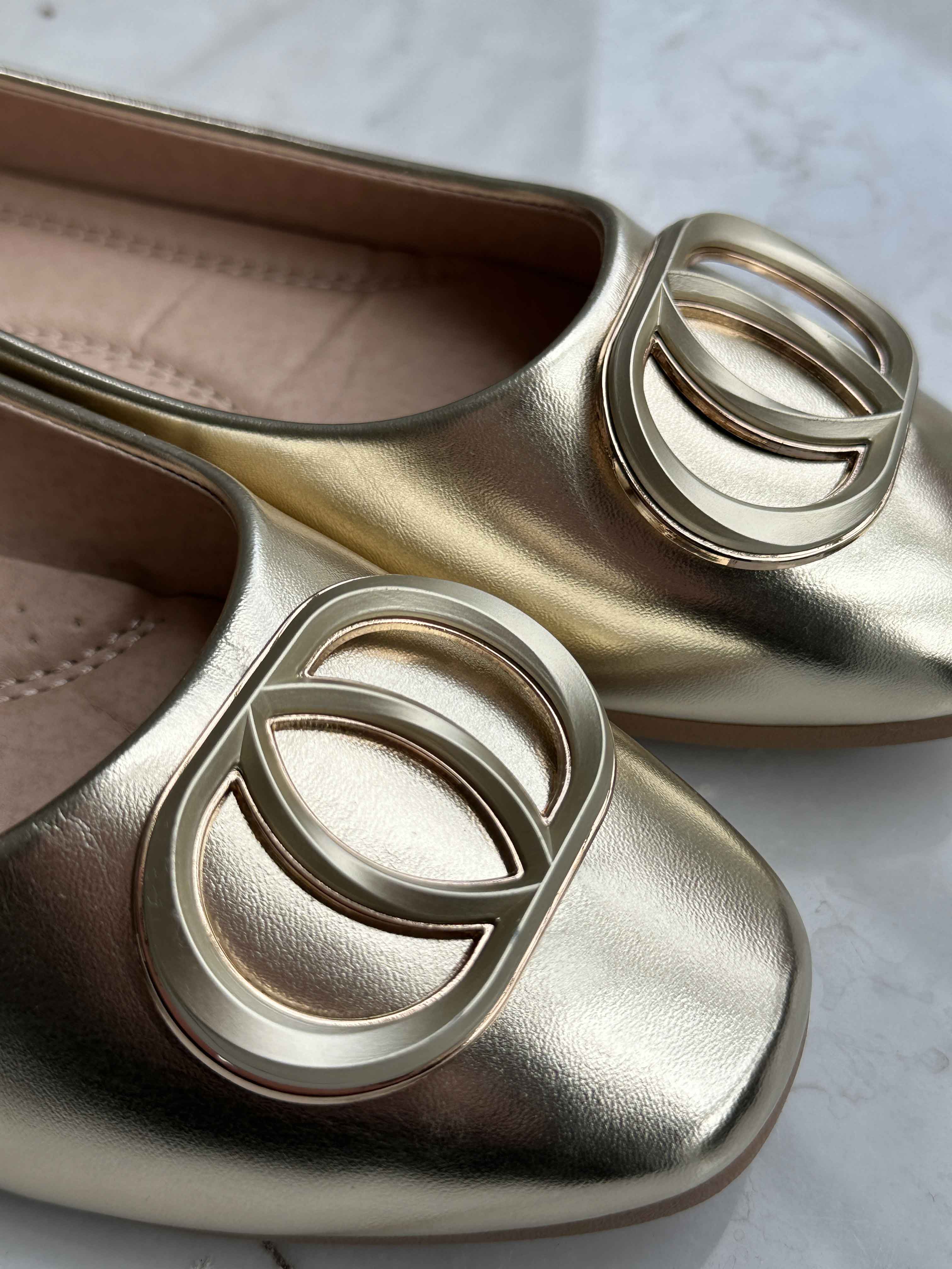 Solfrid - Elegante ballerinaer med spænde