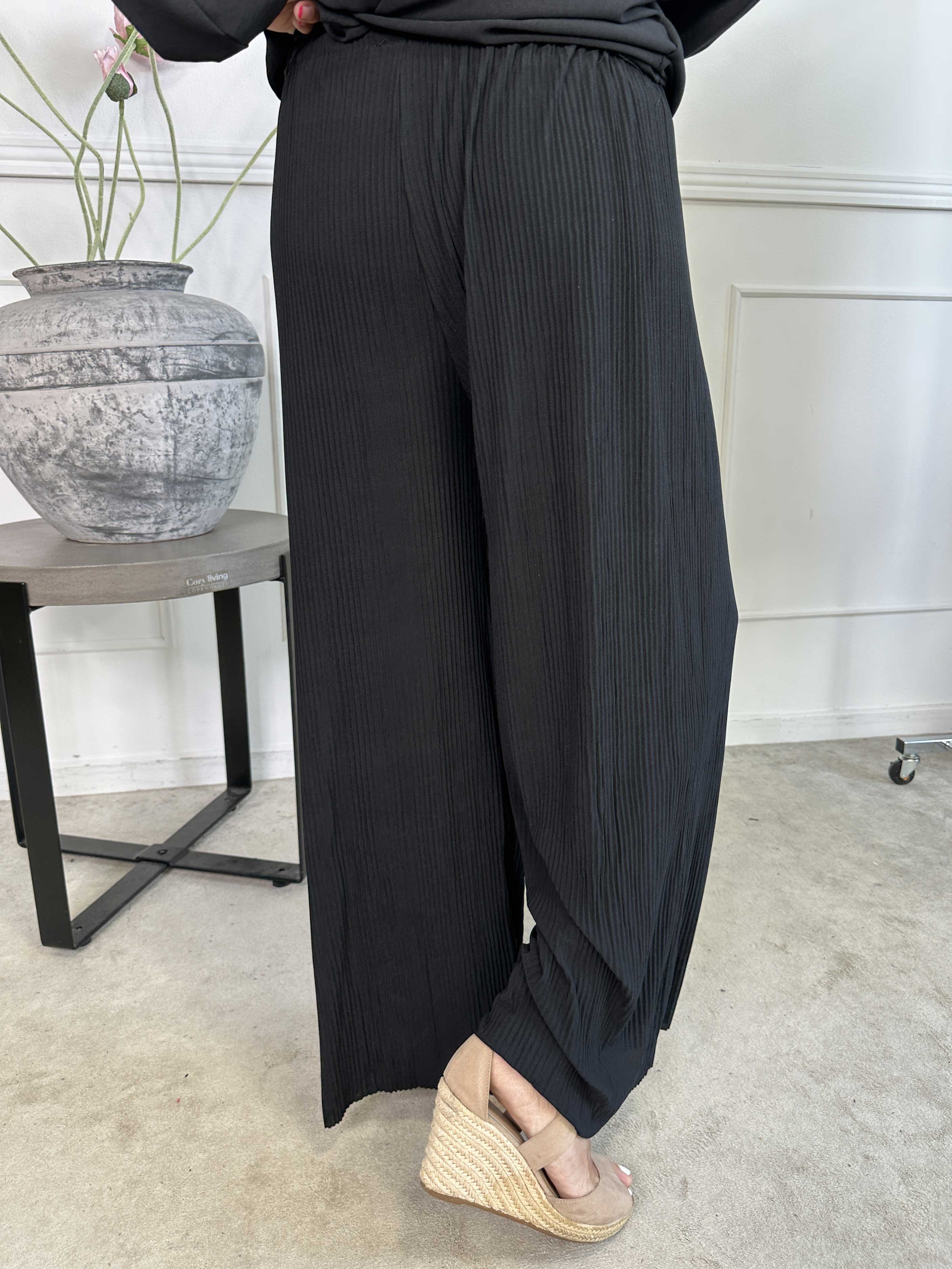 Angeline - Løse plisseret bukser med elastikkant i livet