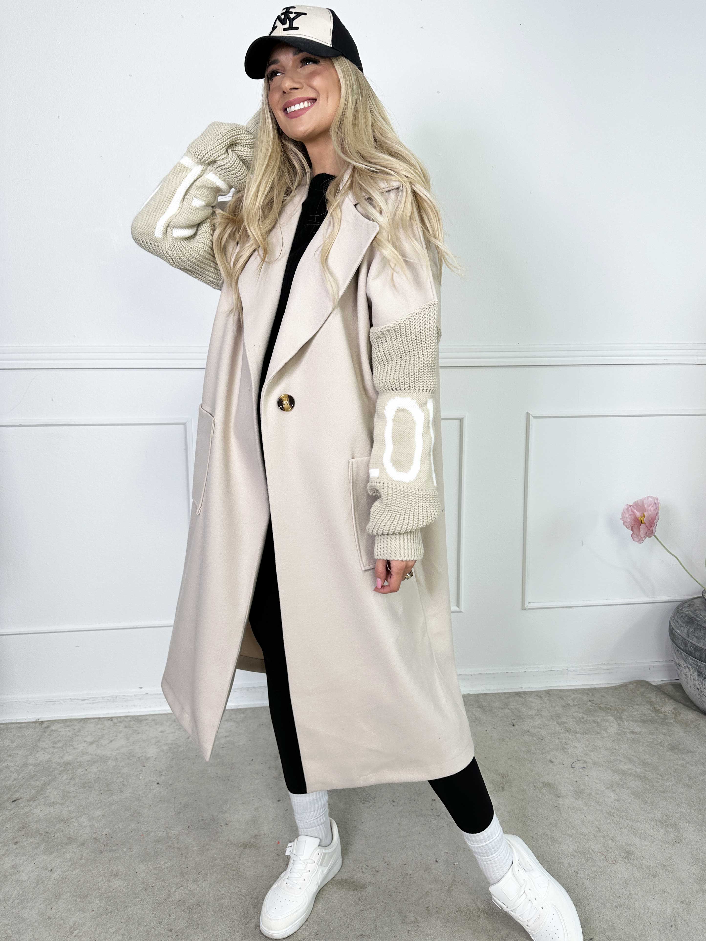 Debbie Midi - Fin frakke med strikærmer