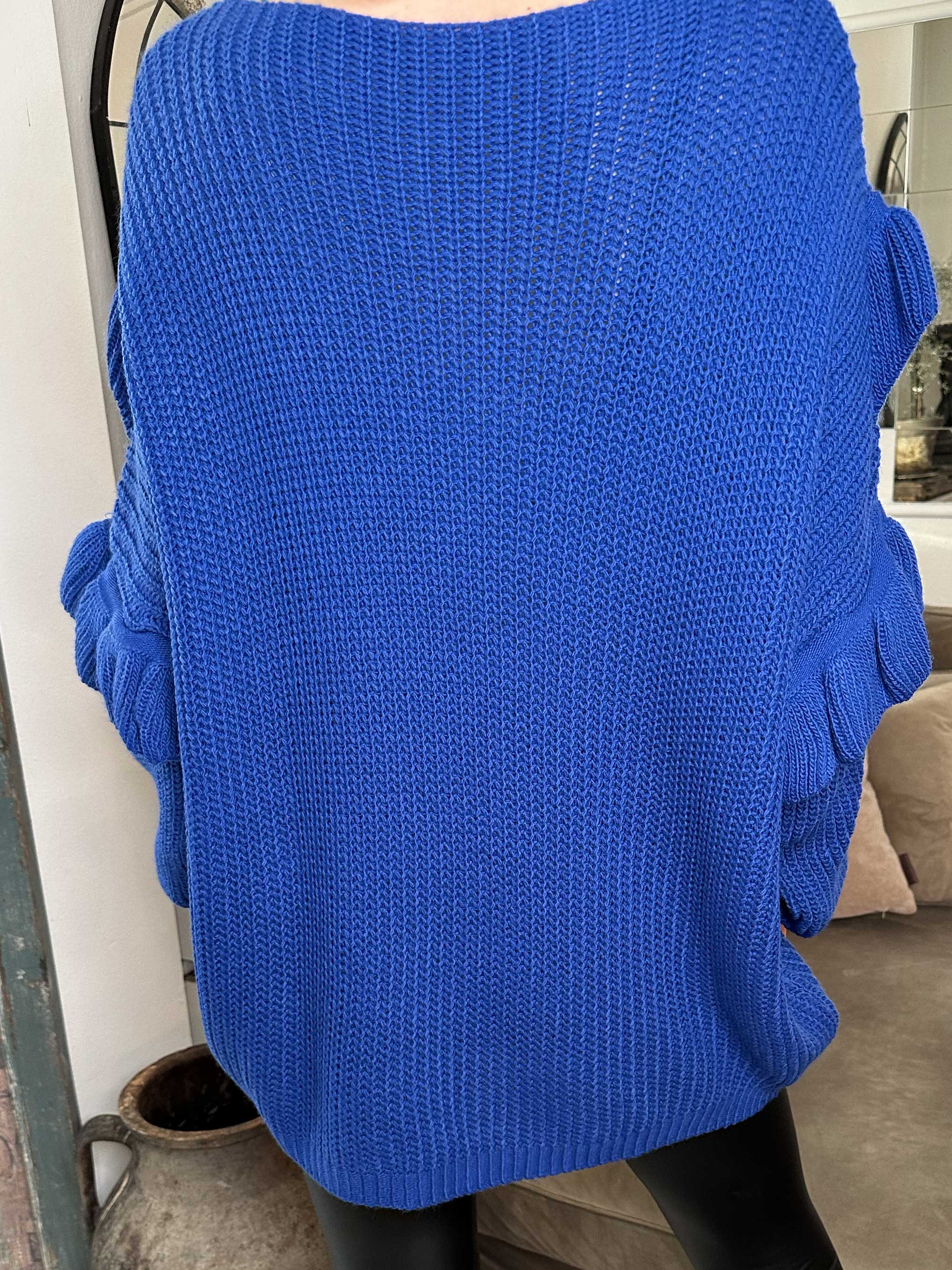 Ellis - Lækker striktrøje med fine flæsedetaljer