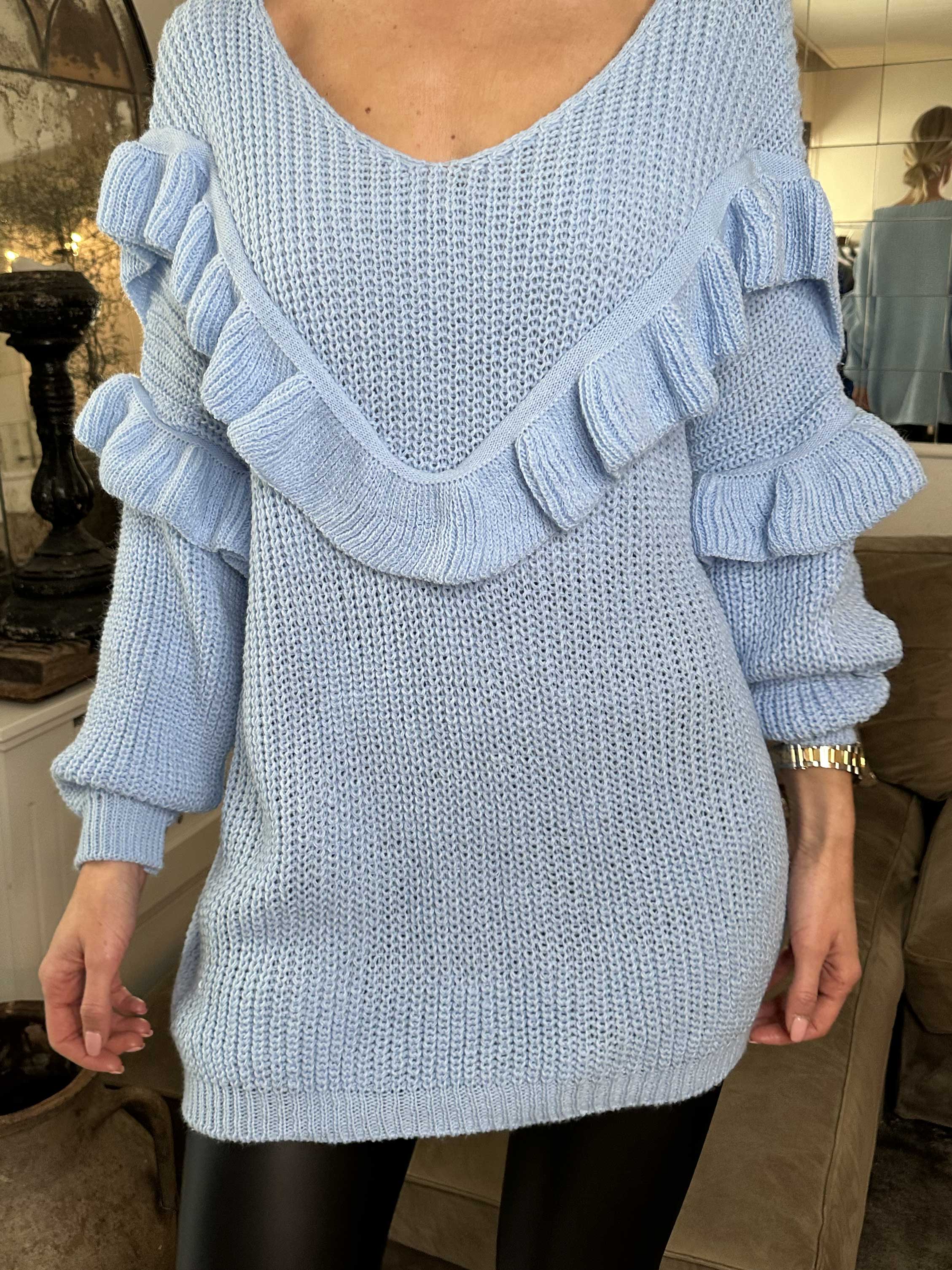 Ellis - Lækker striktrøje med fine flæsedetaljer