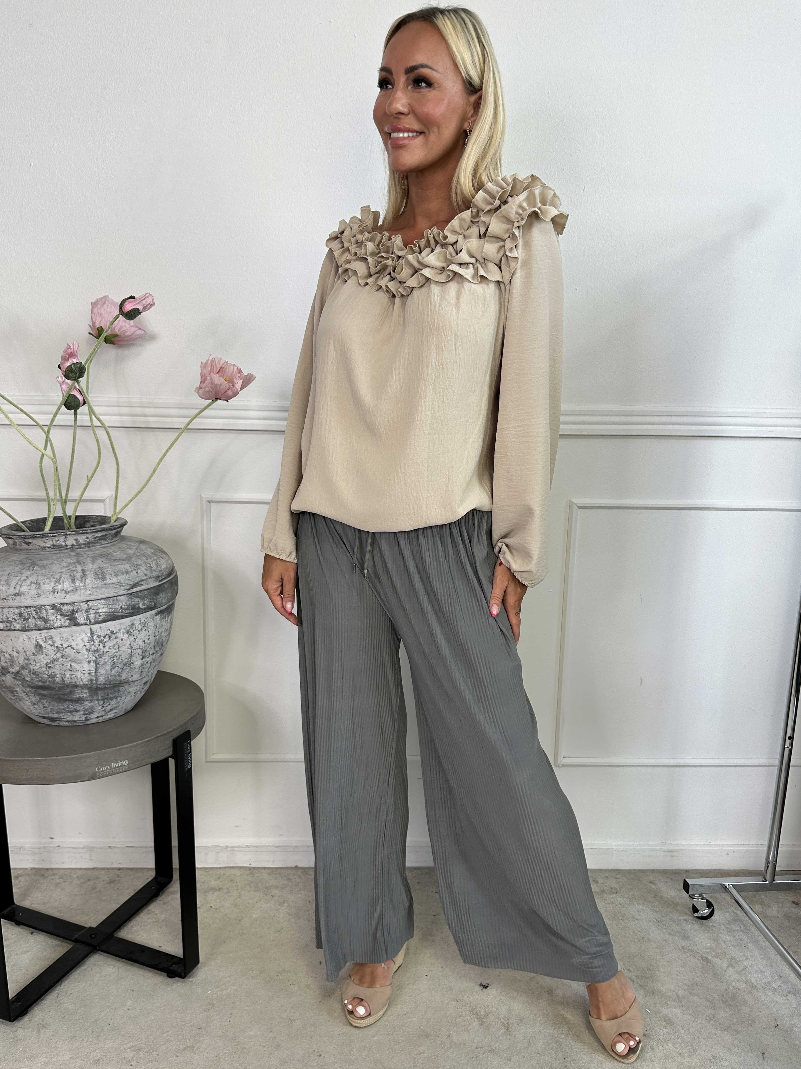 Angeline - Løse plisseret bukser med elastikkant i livet