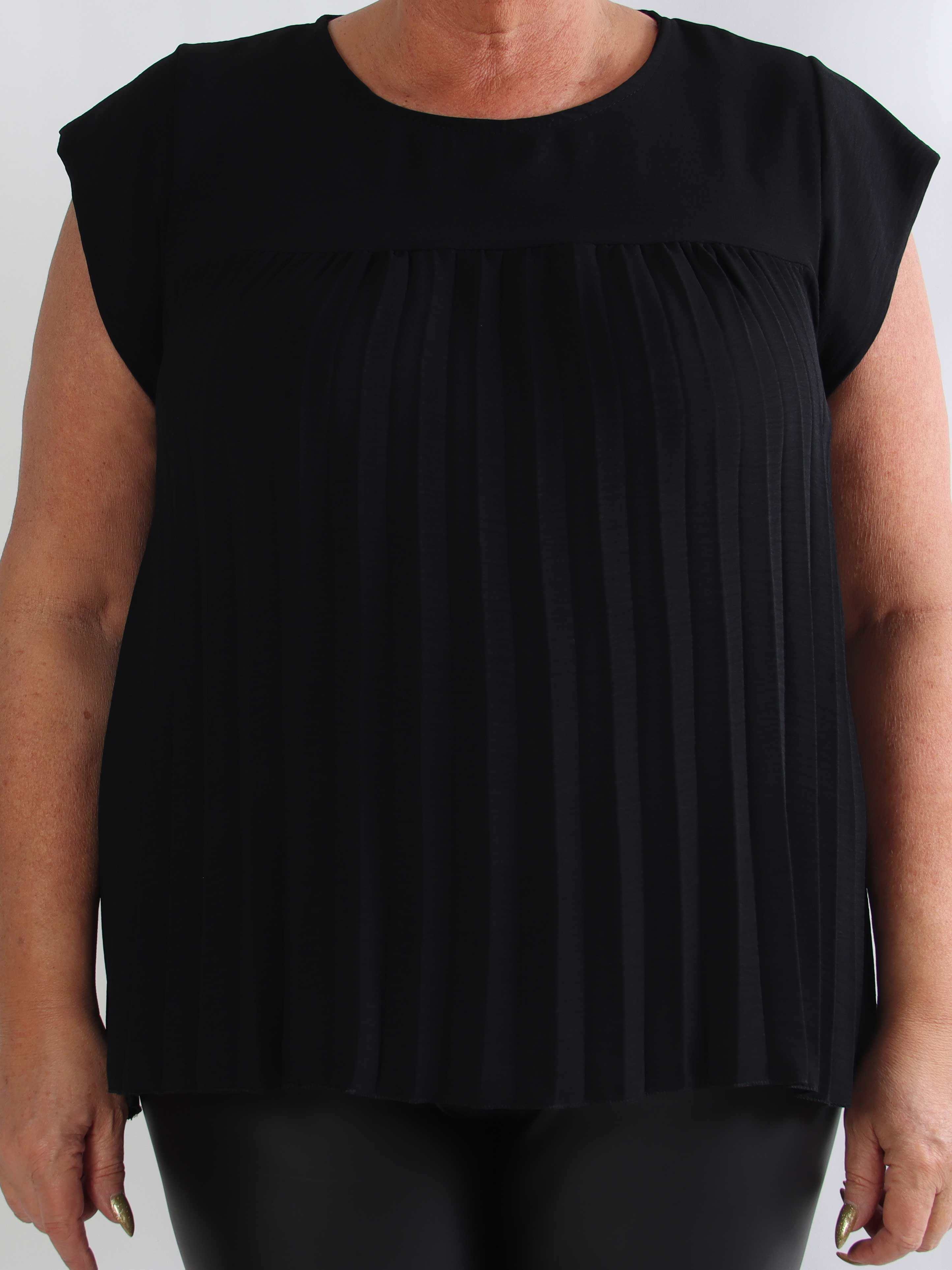 Nancy Shirt - Plus size tunika med fine plisseringer