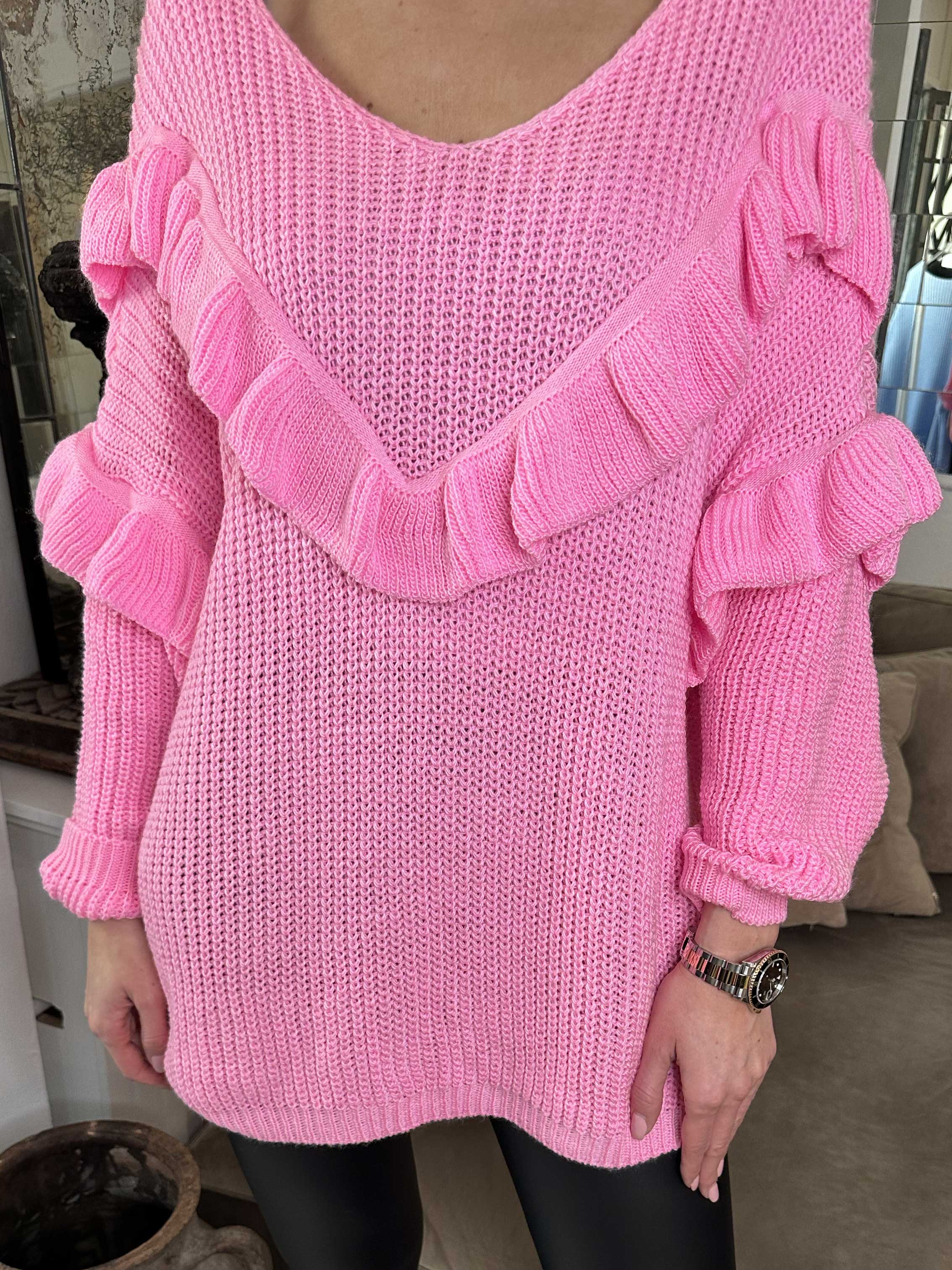 Ellis - Lækker striktrøje med fine flæsedetaljer