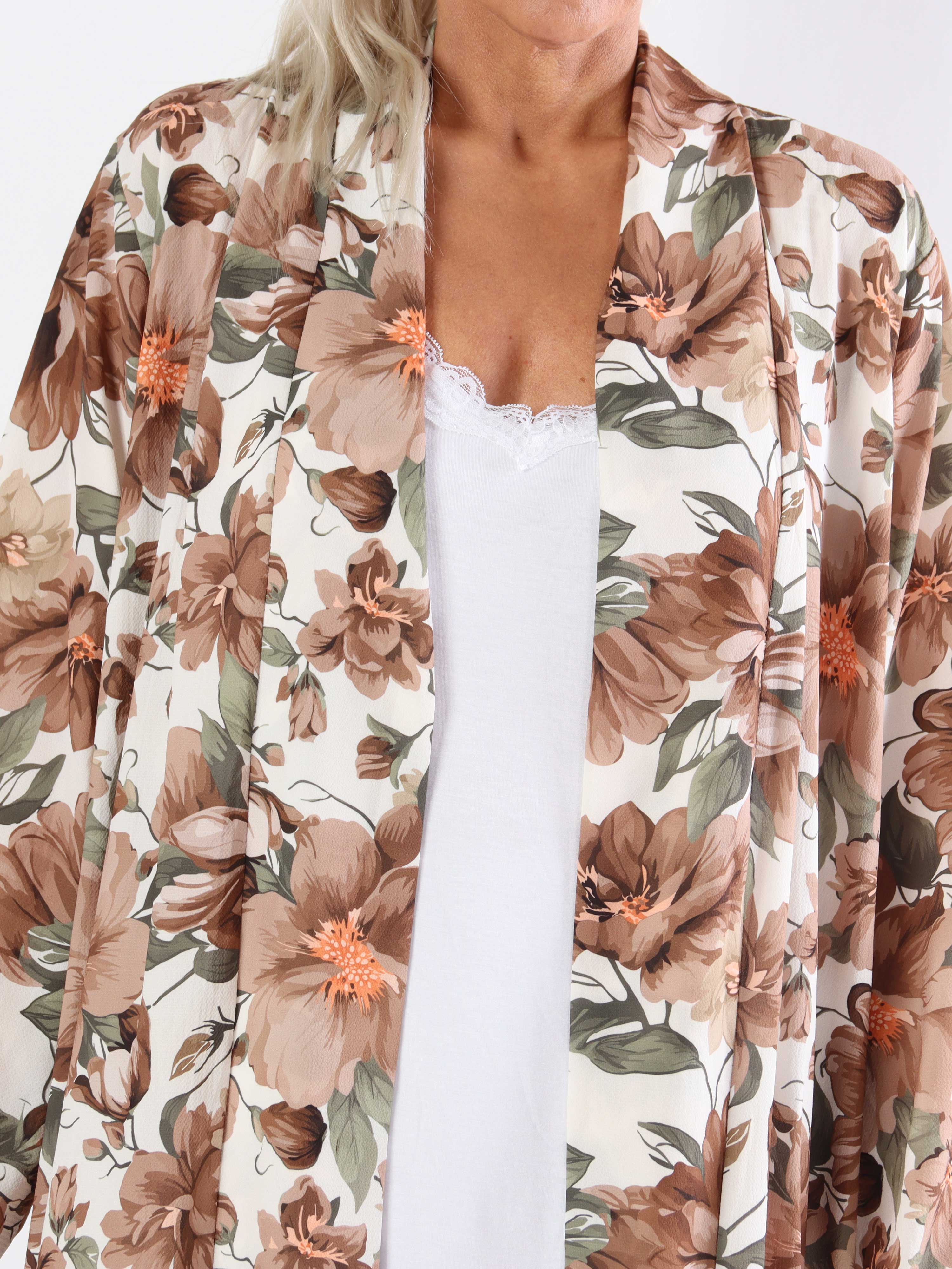Flower Kimono - Sød lang plus size kimono med blomsterprint