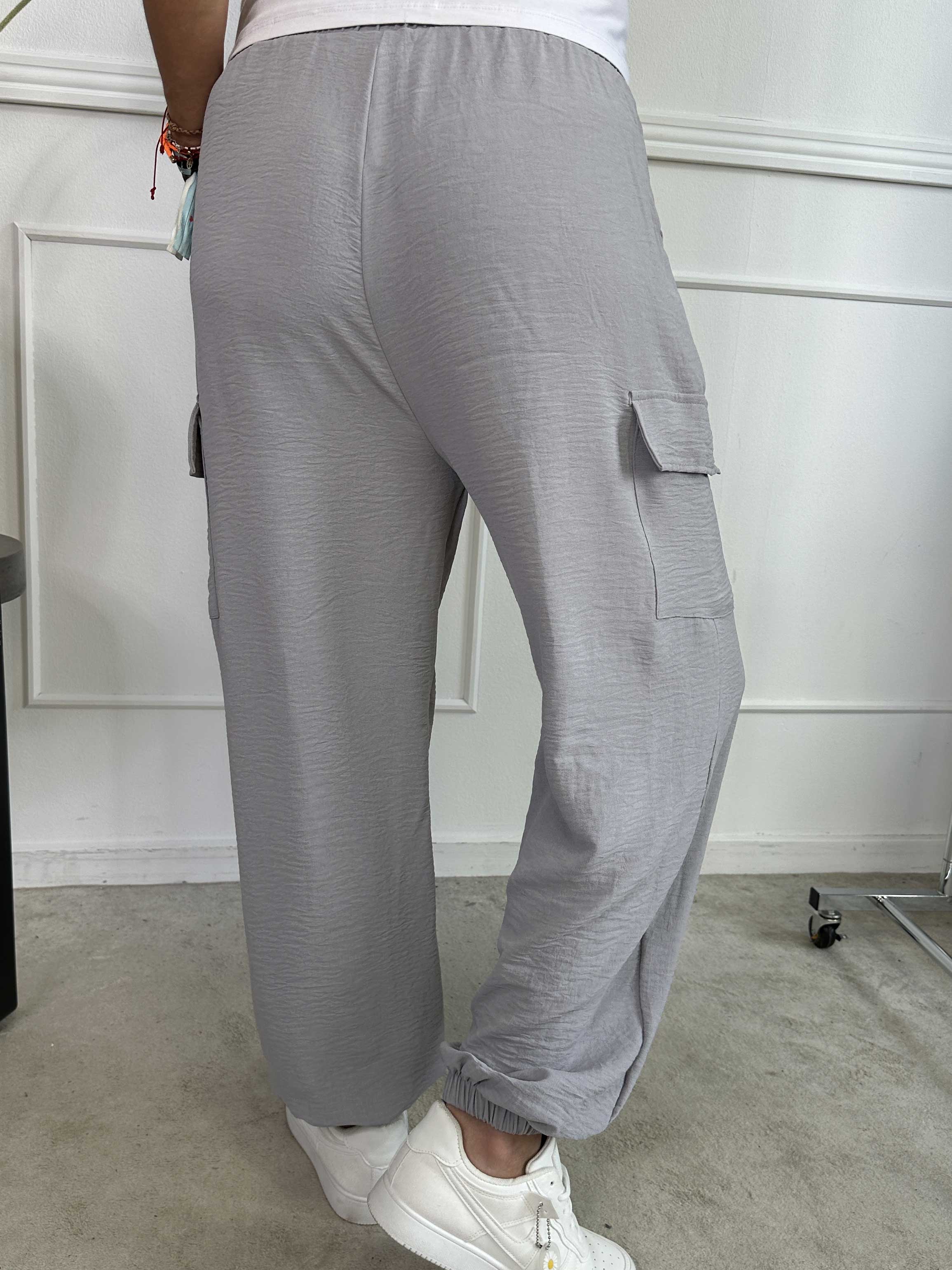 Enyo - Lette bukser med lommer på buksebenet