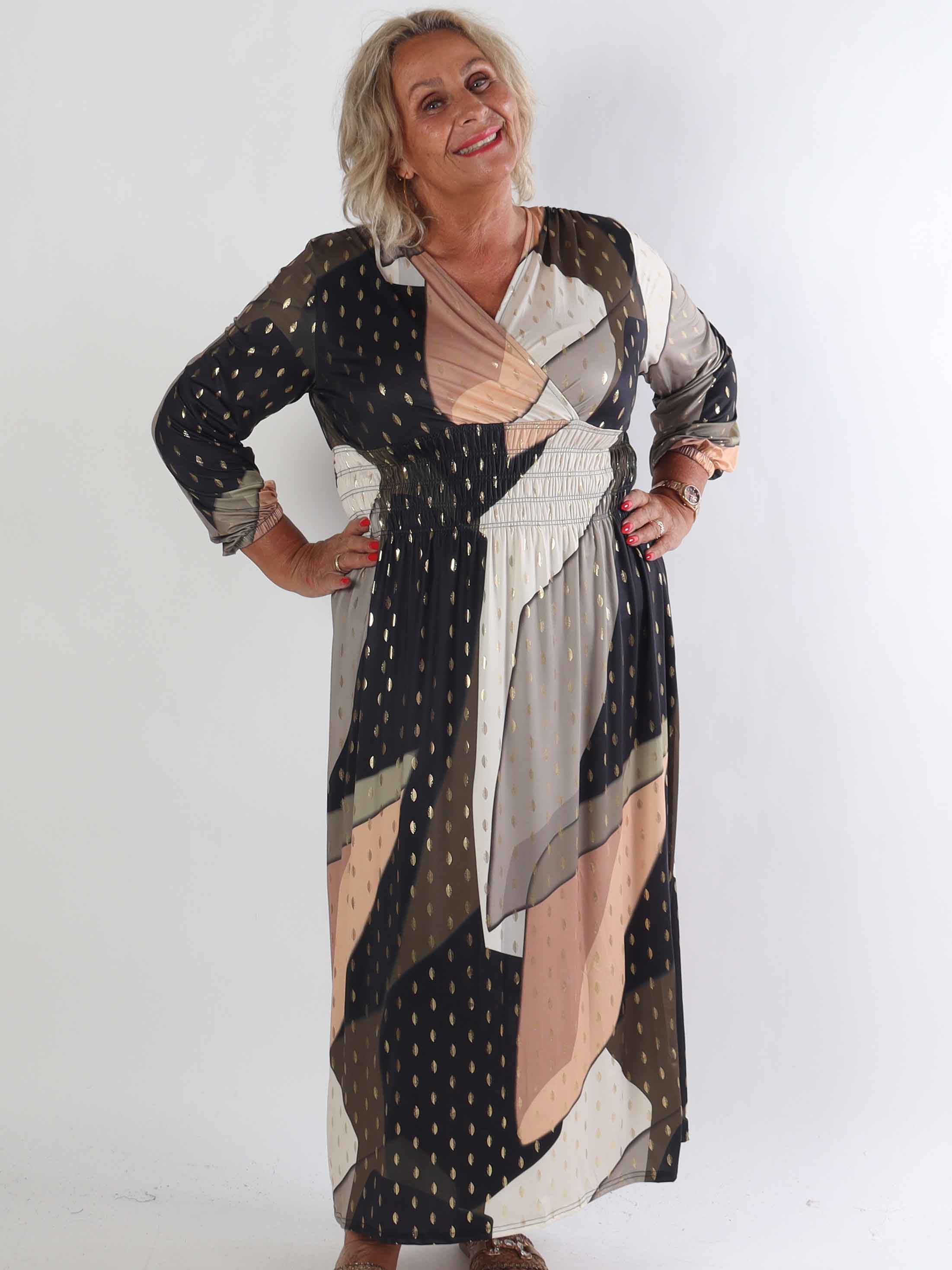Pams Abstract L/S - Elastisk flerfarvet plus size kjole med guld detaljer
