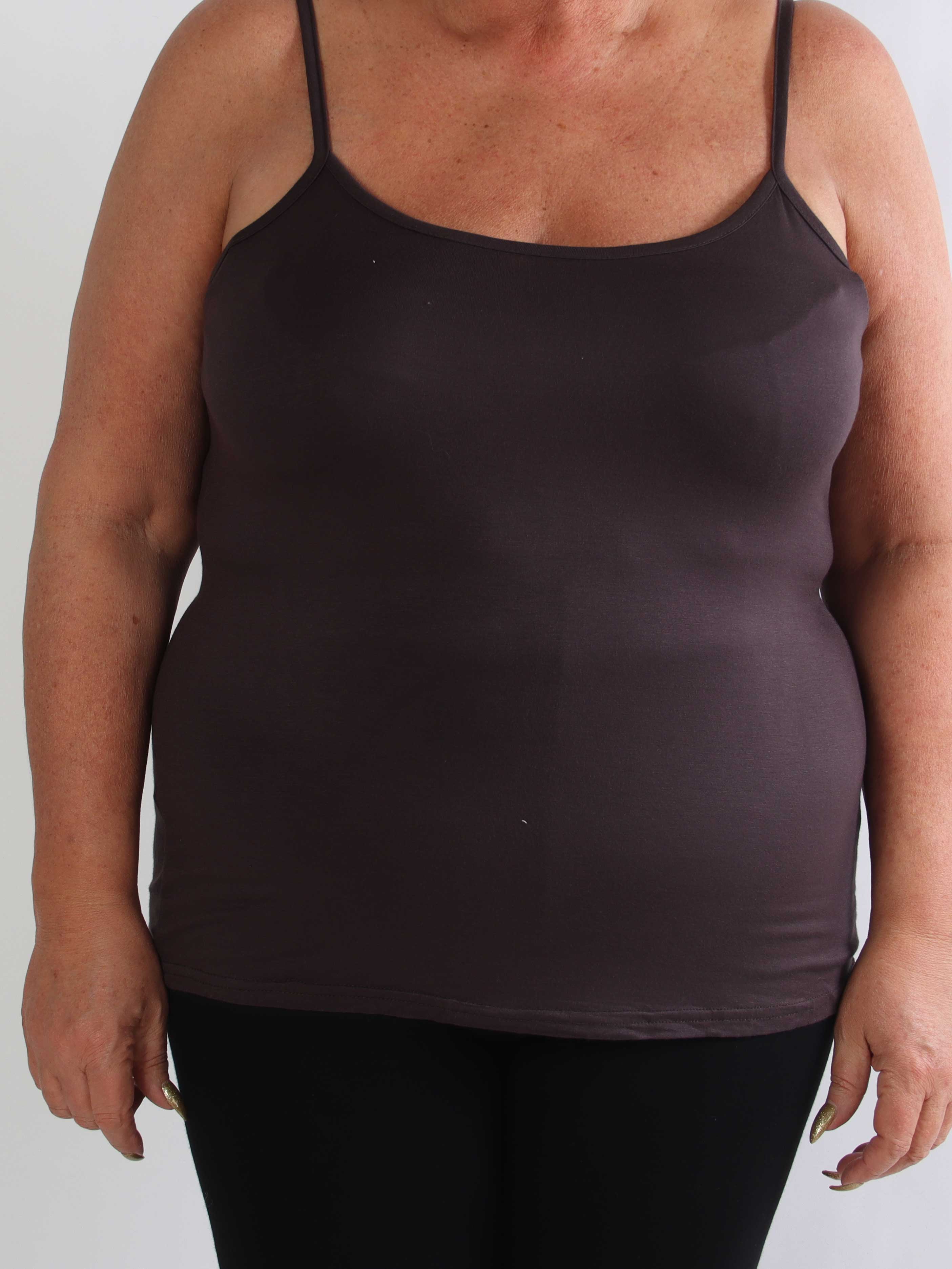 Fiona - Basis stroptop i blød viskose