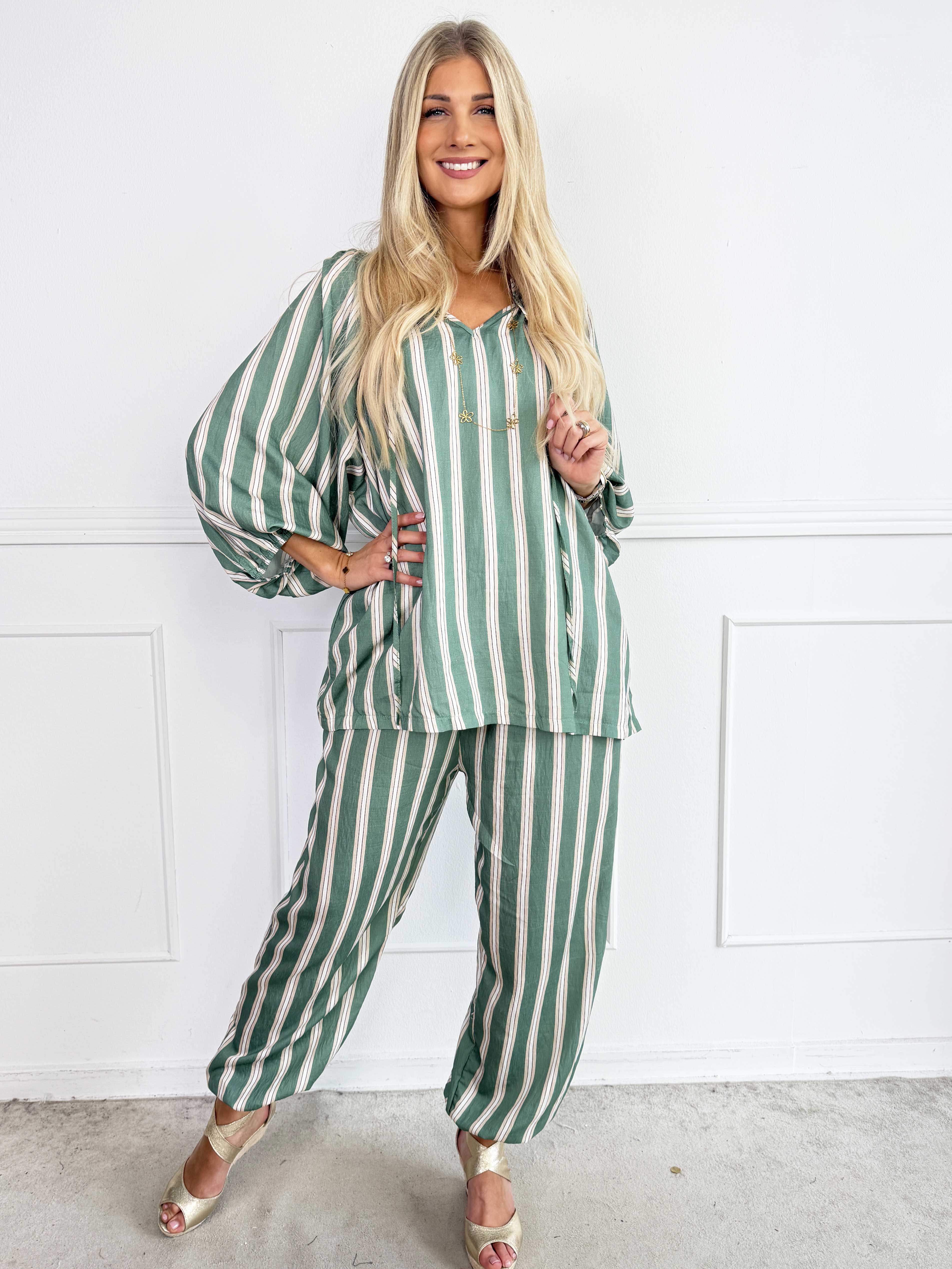 Amidala Pants - Feminin stribede bukser i let viskoseblanding med elastikkant