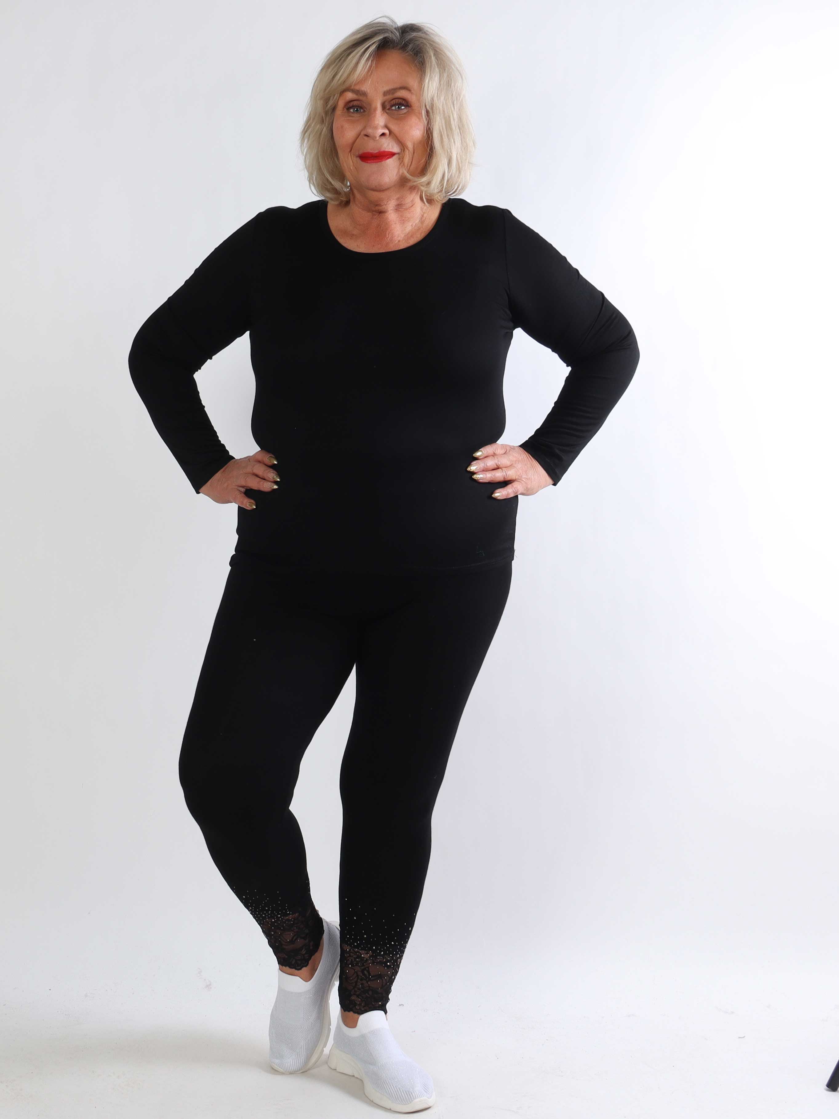 Kia - Bløde leggings i viskose med blondekant og similisten