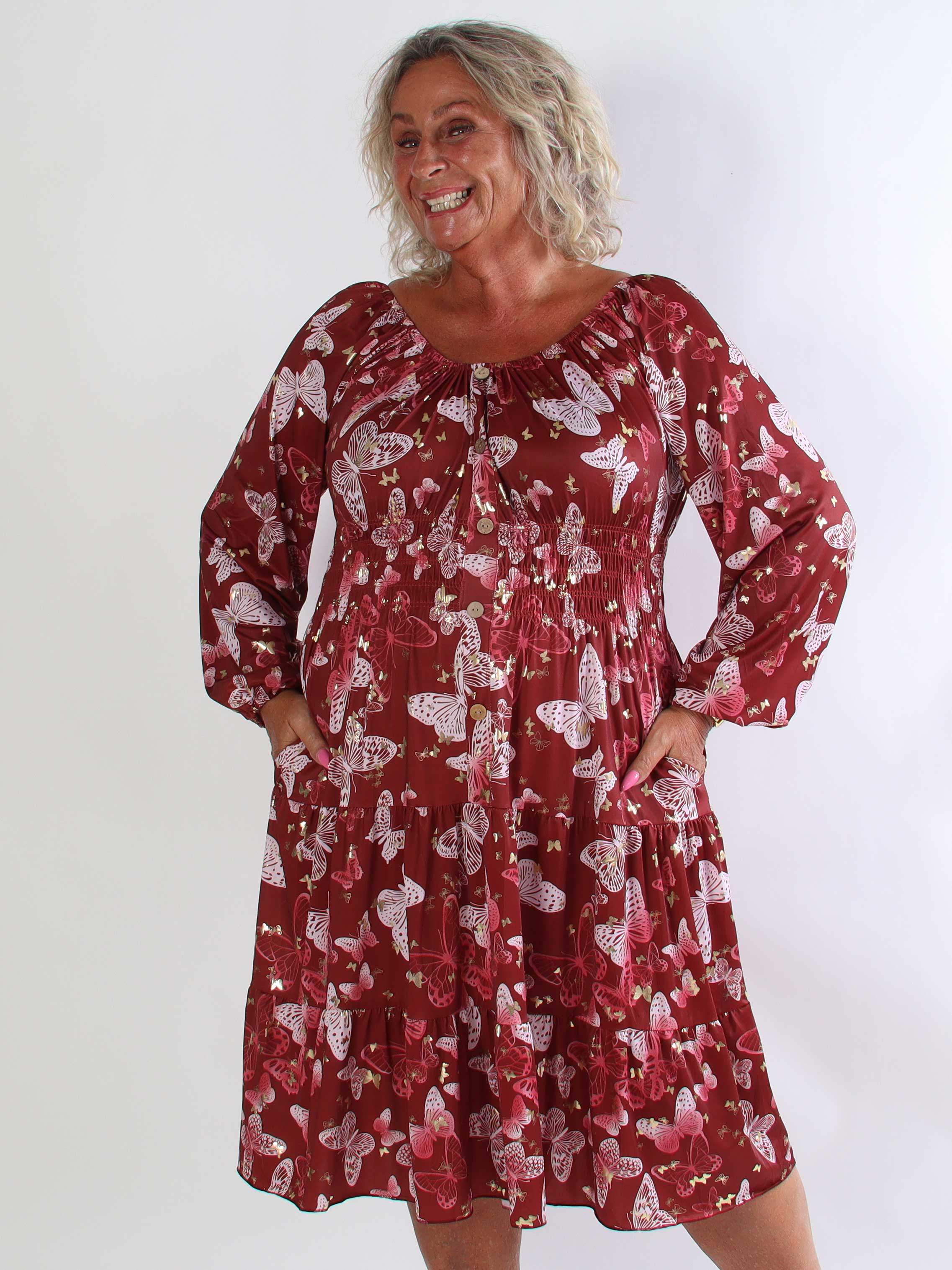 Tea Butterfly L/S - Plus size kjole med elastik i livet og sommerfugleprint