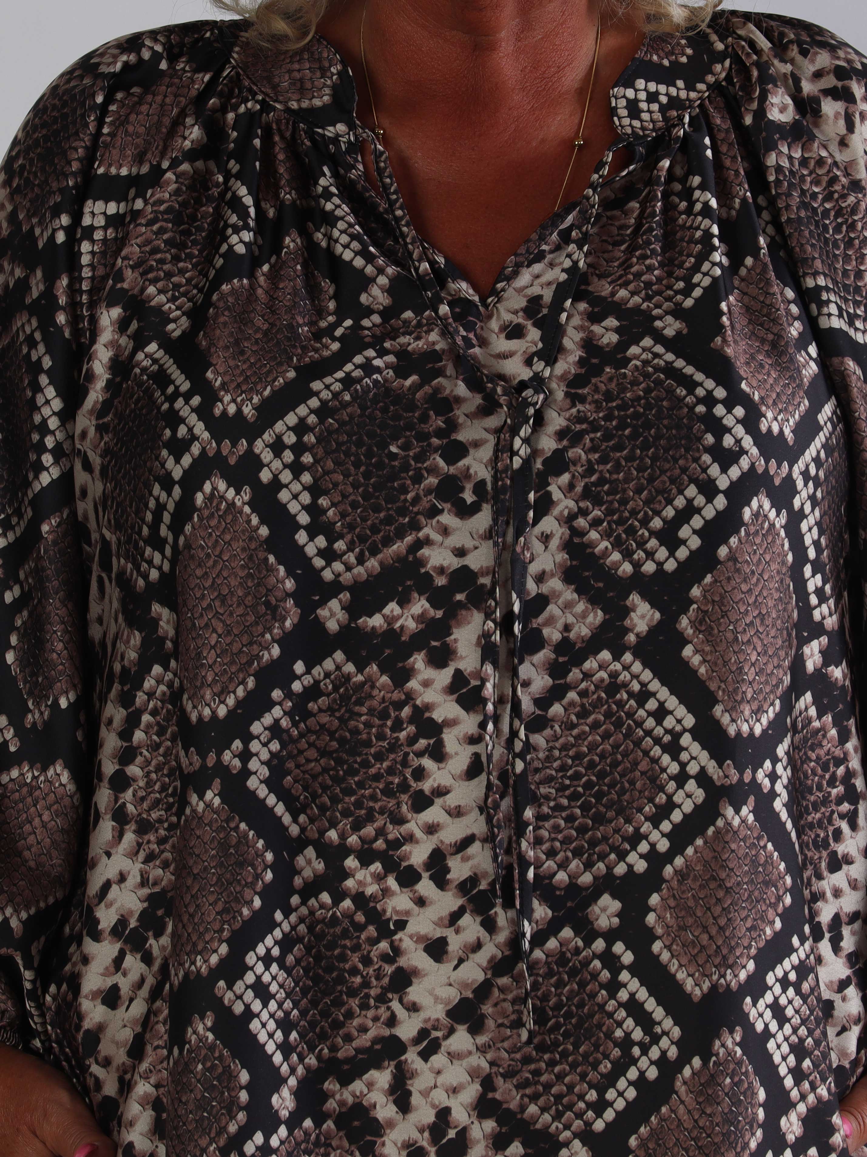 Amidala Print - Elegant plus size tunikakjole i forskelligt print